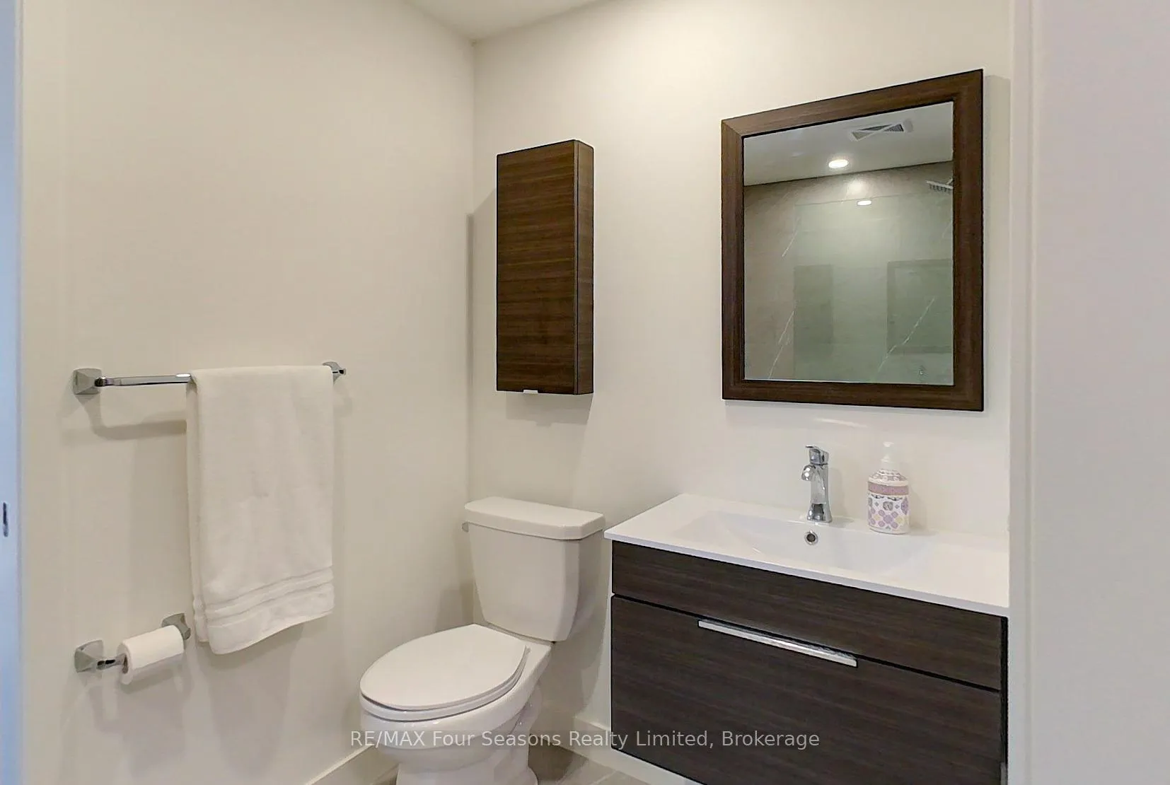 Photo 19 of Unit 107, 12 Beausoleil Lane, Blue Mountains — HOMEH