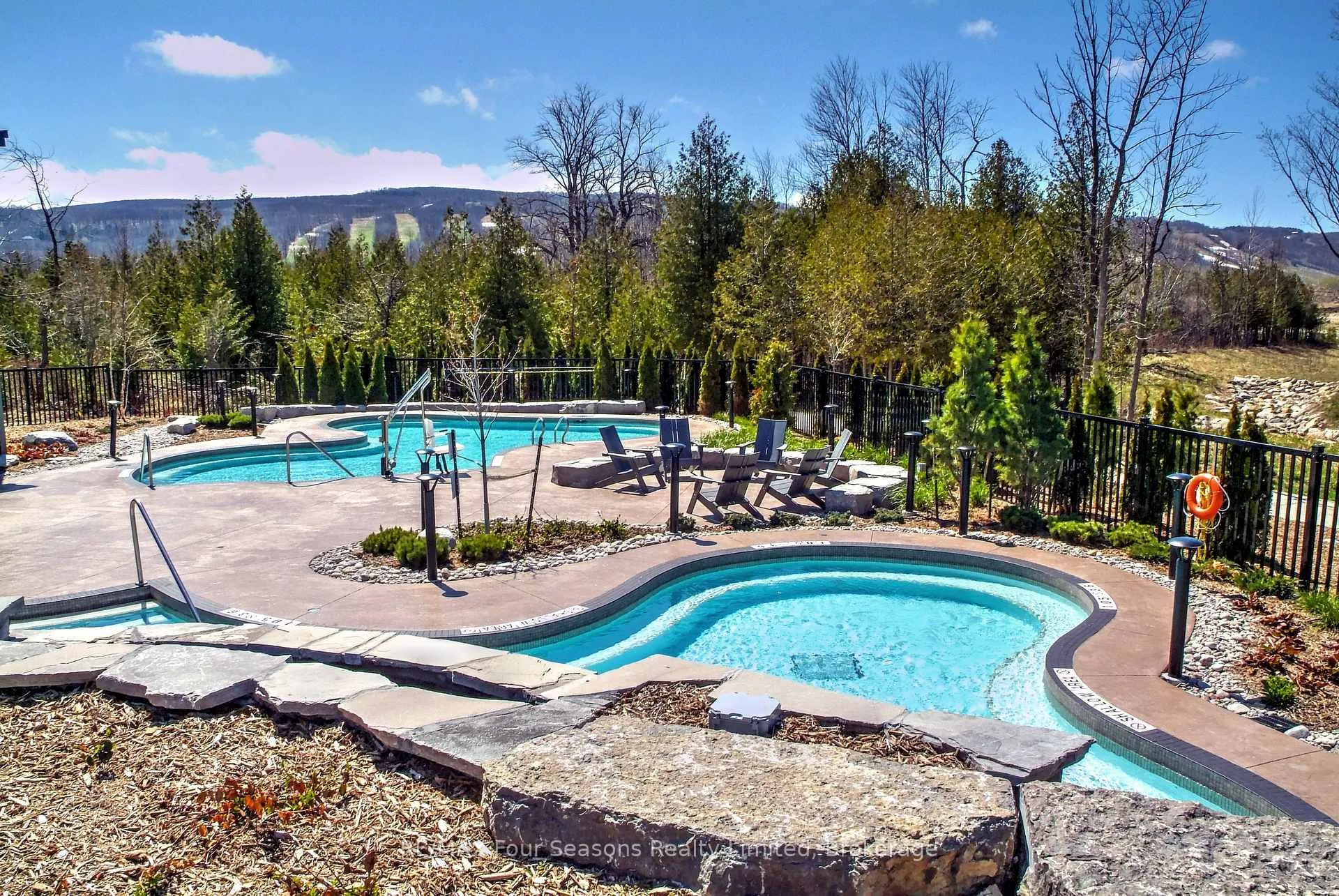 Photo 28 of Unit 107, 12 Beausoleil Lane, Blue Mountains — HOMEH