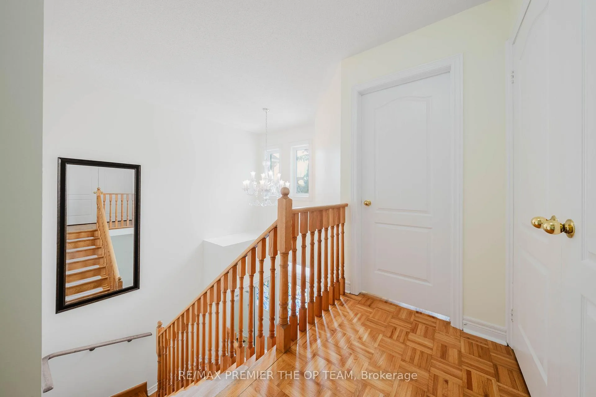 Photo 21 of 56 Wildberry Crescent, Vaughan, Vellore Village — HOMEH