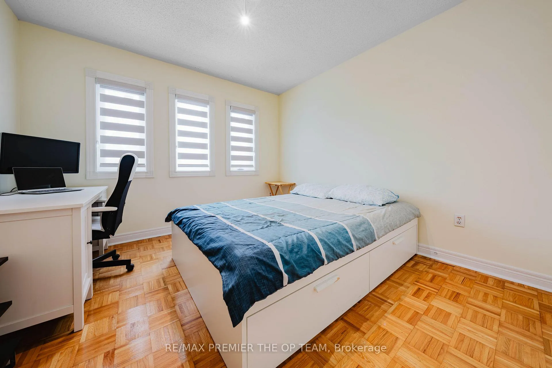 Photo 22 of 56 Wildberry Crescent, Vaughan, Vellore Village — HOMEH