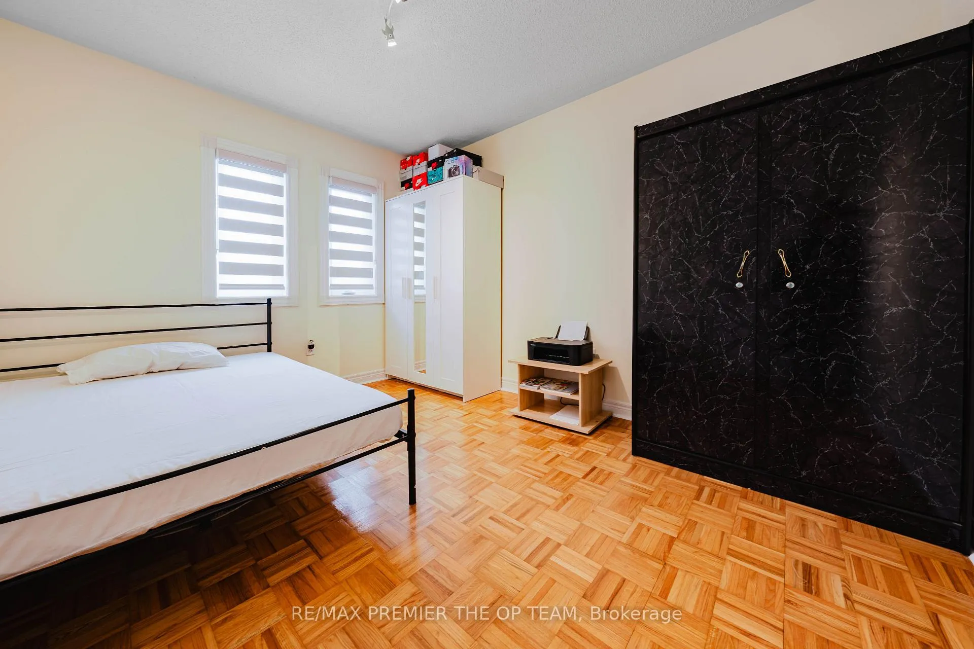 Photo 24 of 56 Wildberry Crescent, Vaughan, Vellore Village — HOMEH