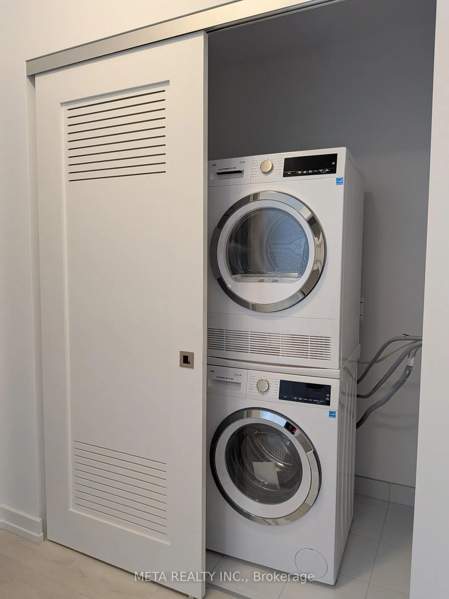 Photo 16 of Unit 3012, 75 James Street S, Hamilton, Corktown — HOMEH