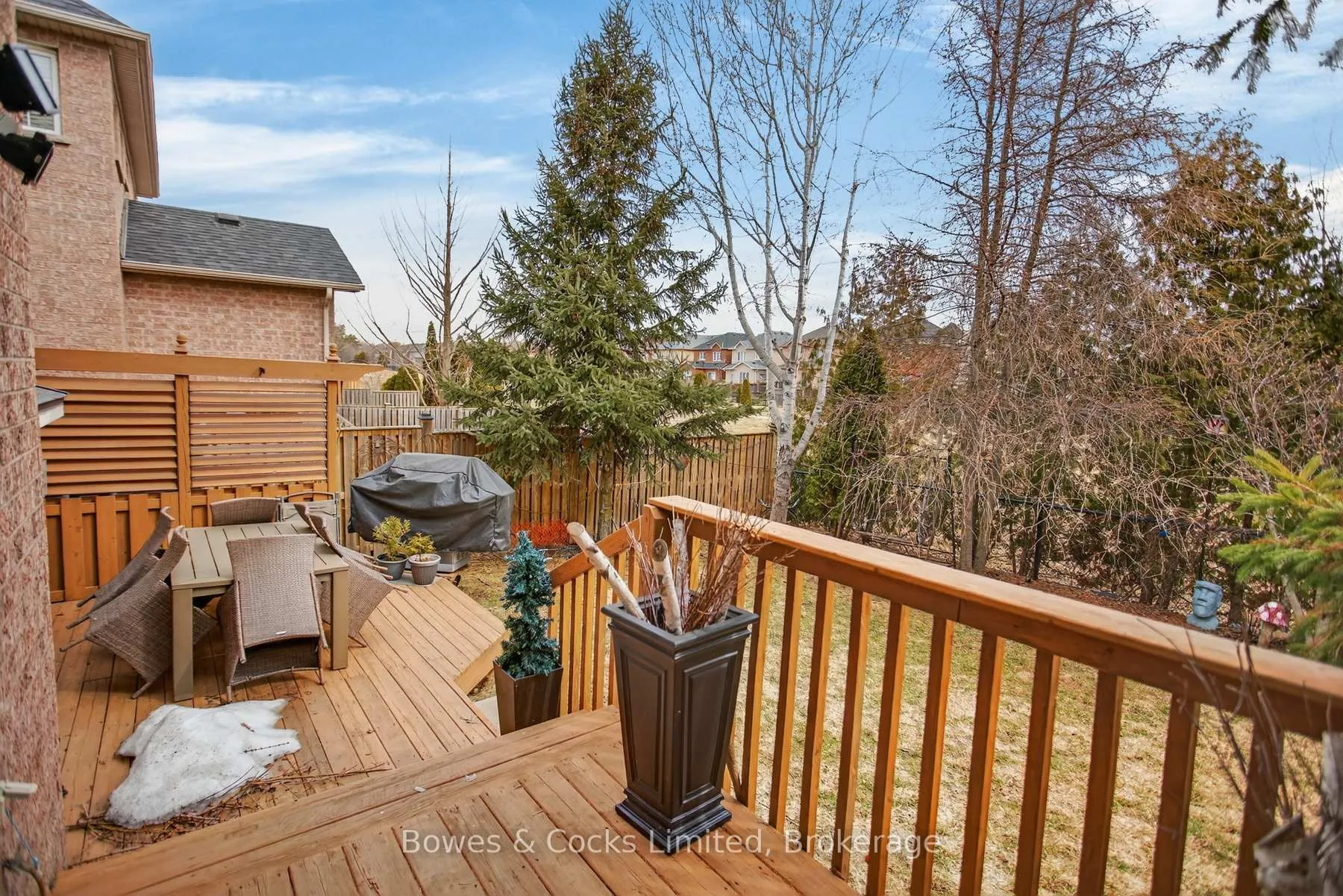 Photo 39 of 58 Carlinds Drive, Whitby, Rolling Acres — HOMEH