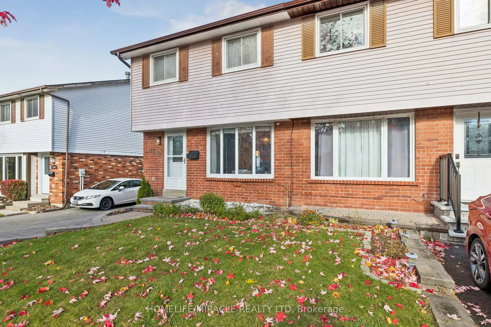 Photo 5 of 1312 Cherrydown Drive, Oshawa, Donevan — HOMEH