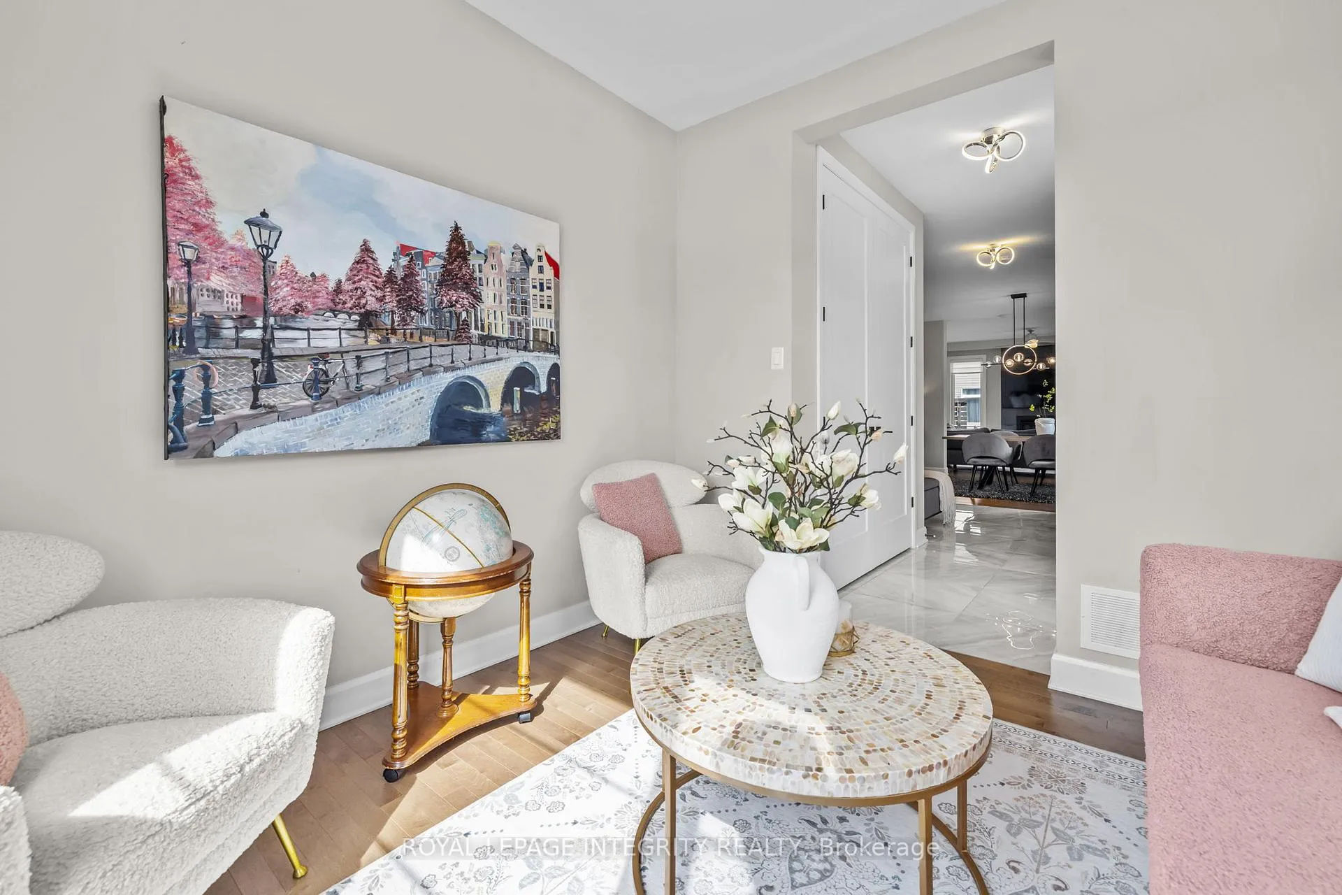 Photo 5 of 68 Malachigan Crescent, Ottawa, Avalon West — HOMEH