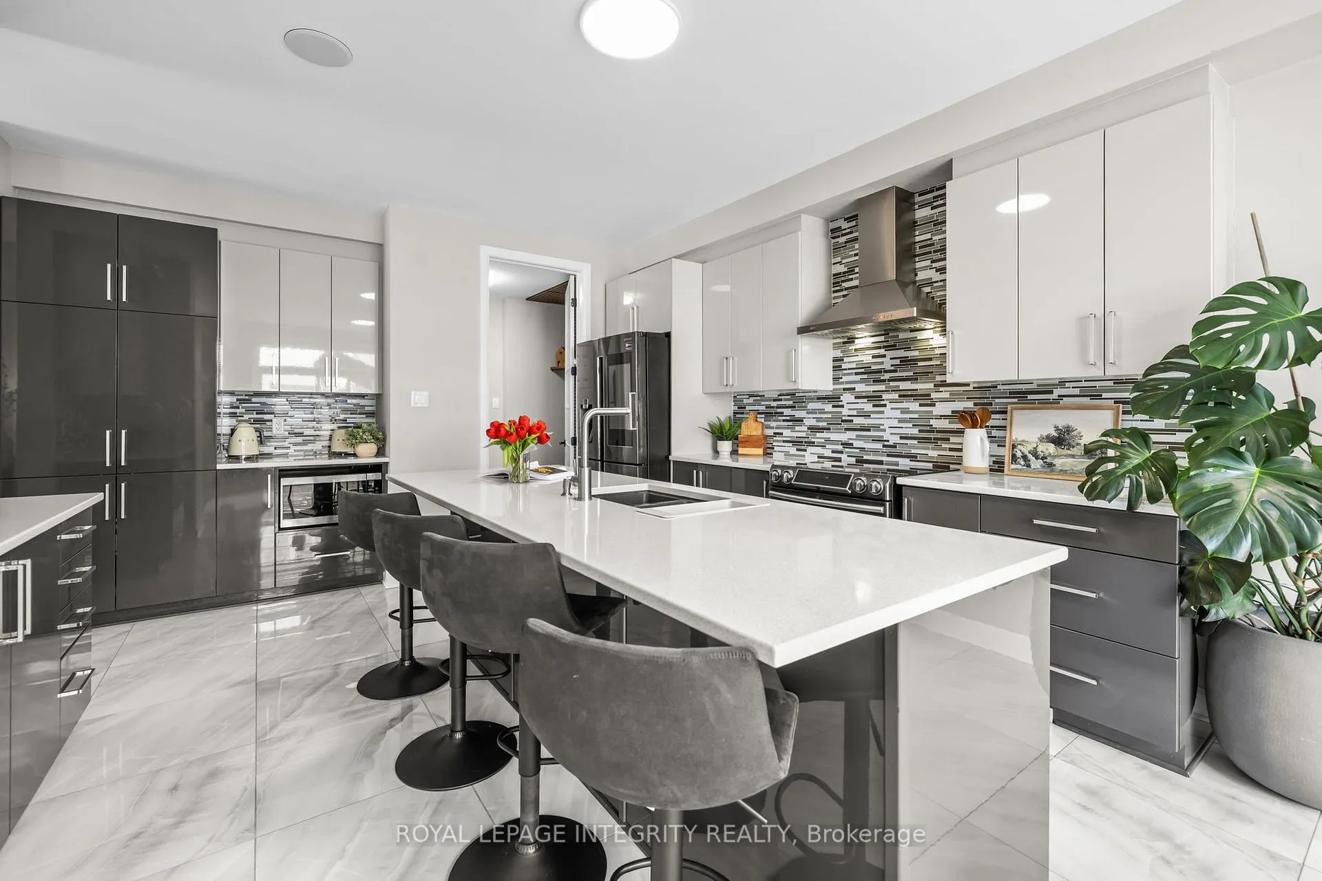 Photo 15 of 68 Malachigan Crescent, Ottawa, Avalon West — HOMEH