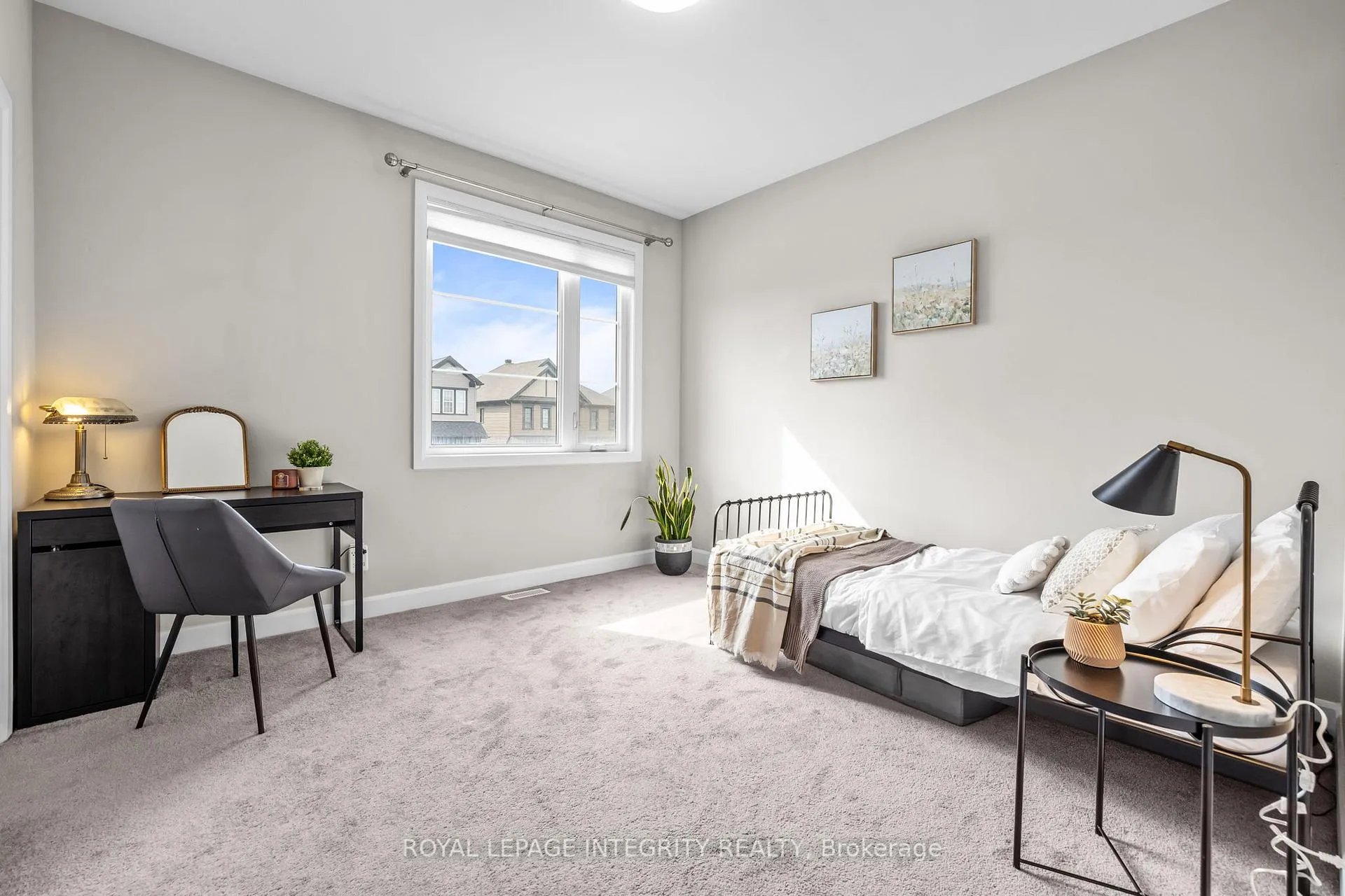 Photo 20 of 68 Malachigan Crescent, Ottawa, Avalon West — HOMEH