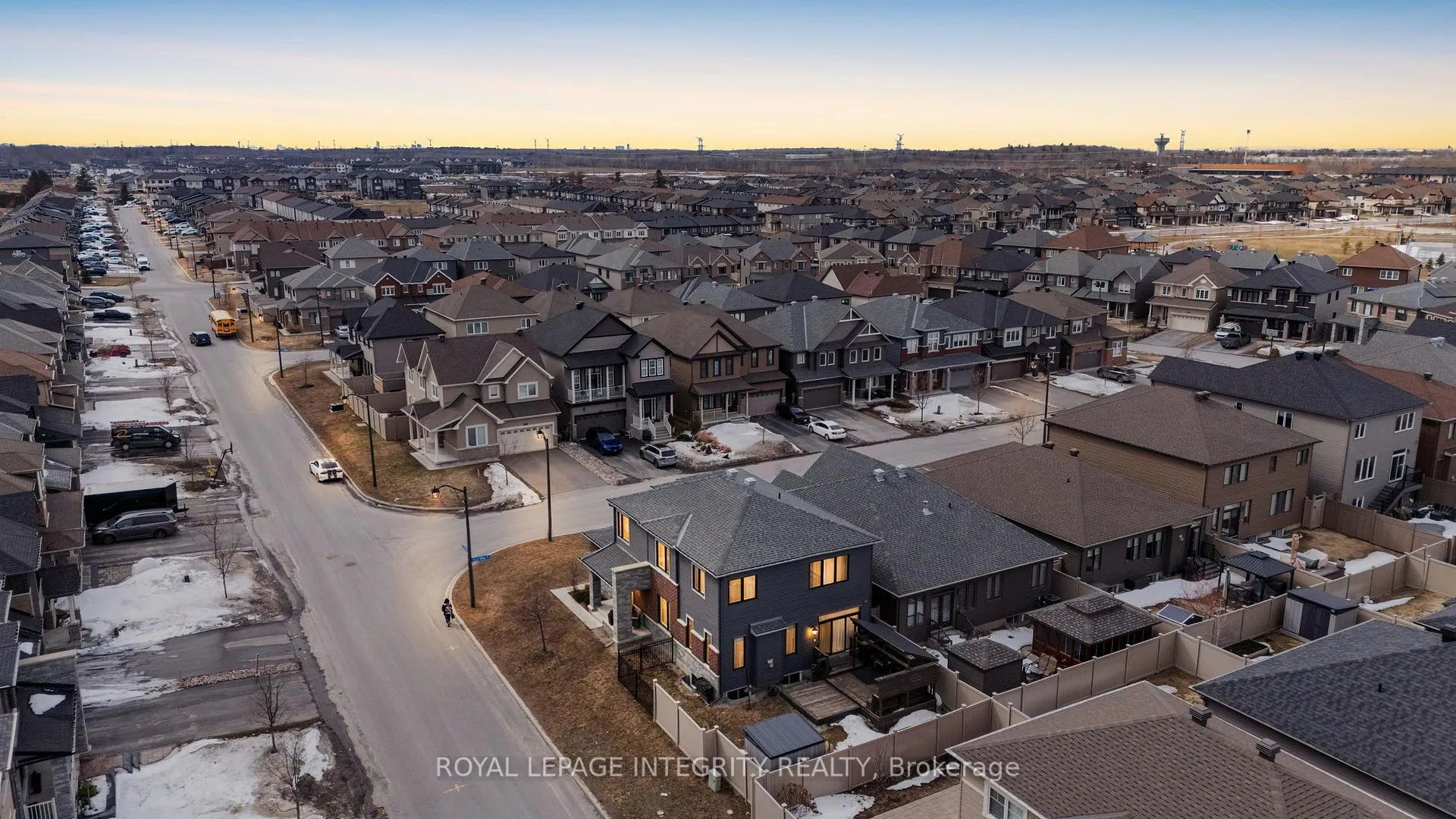 Photo 35 of 68 Malachigan Crescent, Ottawa, Avalon West — HOMEH