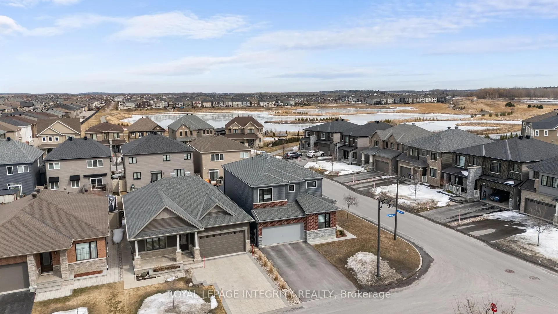 Photo 37 of 68 Malachigan Crescent, Ottawa, Avalon West — HOMEH
