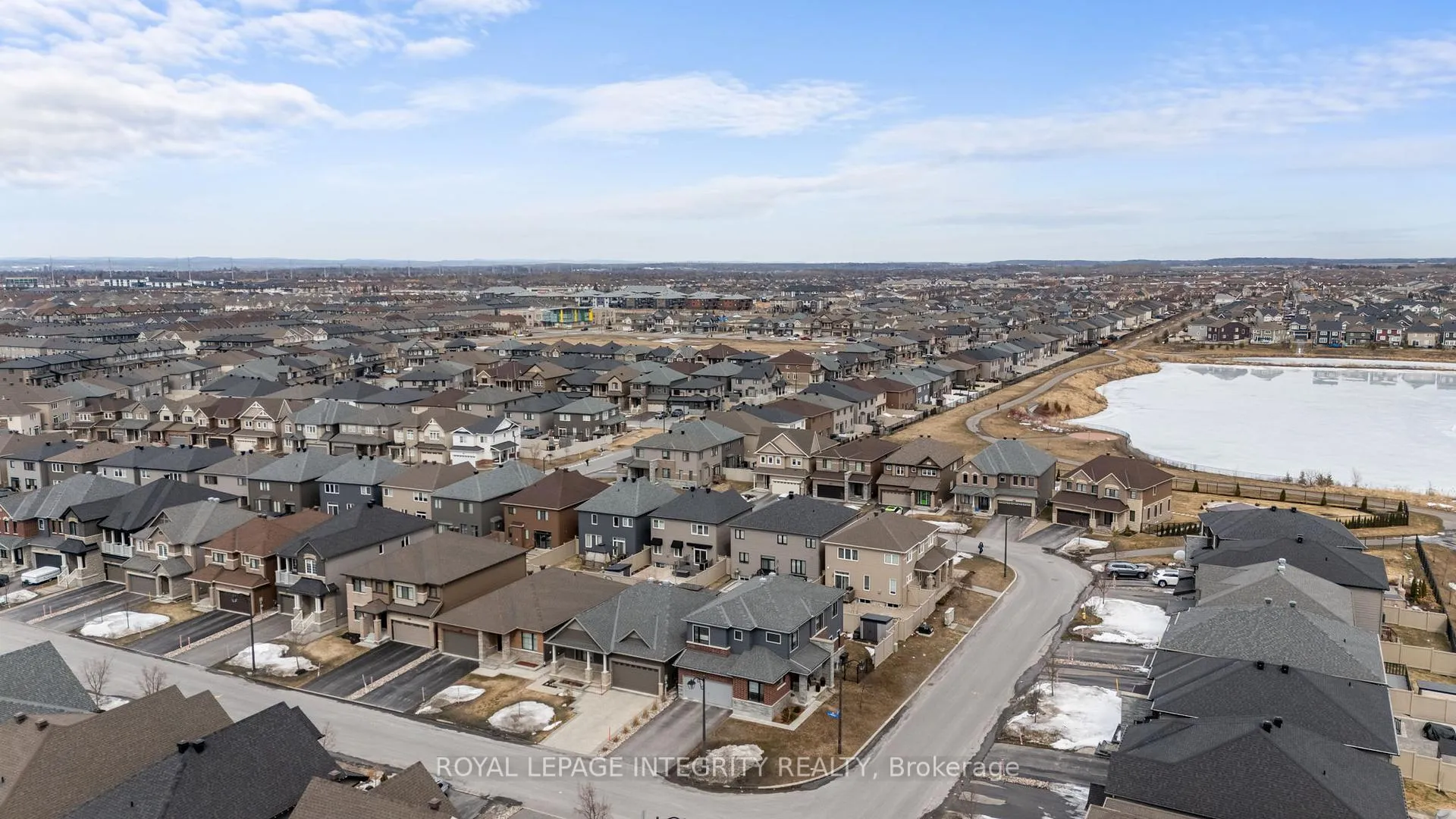 Photo 40 of 68 Malachigan Crescent, Ottawa, Avalon West — HOMEH