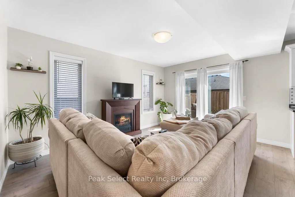 Photo 14 of 112 Edison Street, St. Marys — HOMEH