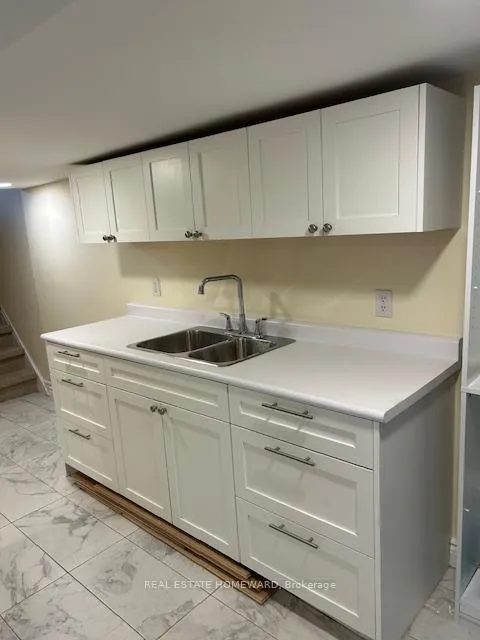 Photo 11 of 240 Lee Avenue, Toronto, The Beaches — HOMEH