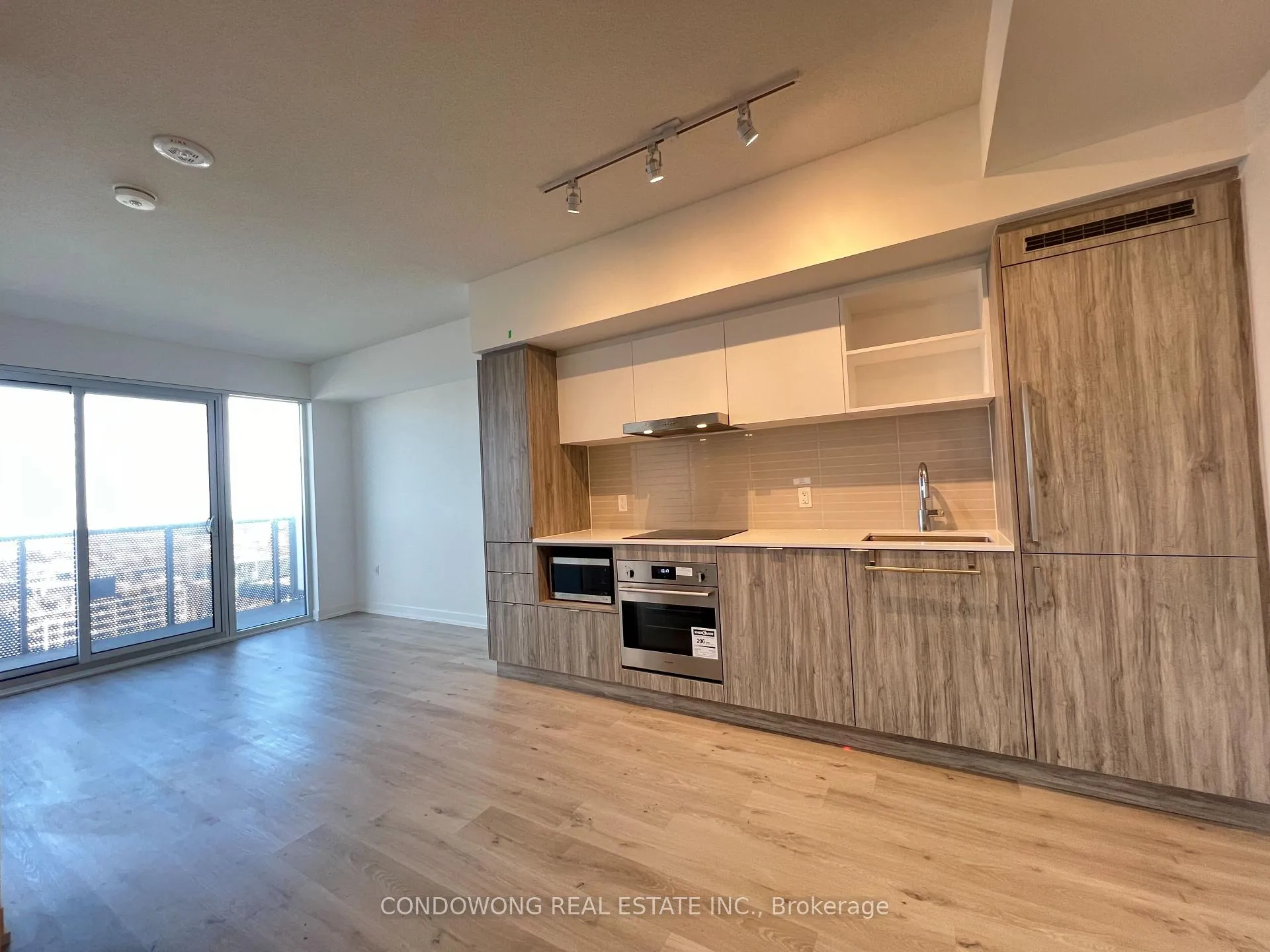 Photo 3 of Unit 3505, 138 Downes Street, Toronto, Waterfront Communities — HOMEH