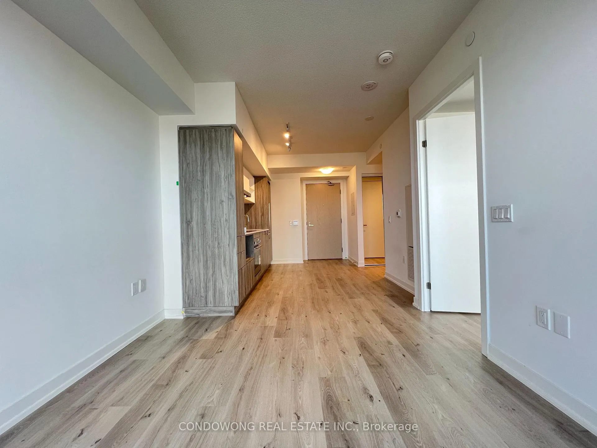 Photo 4 of Unit 3505, 138 Downes Street, Toronto, Waterfront Communities — HOMEH