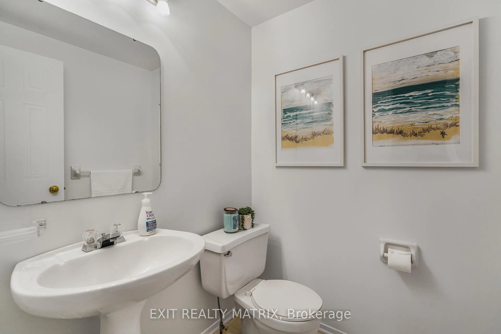 Photo 5 of 763 Clearcrest Crescent, Ottawa, Fallingbrook/Ridgemount — HOMEH