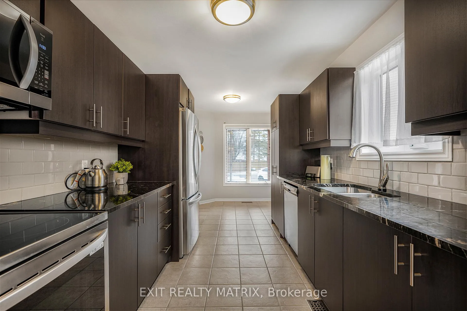 Photo 11 of 763 Clearcrest Crescent, Ottawa, Fallingbrook/Ridgemount — HOMEH