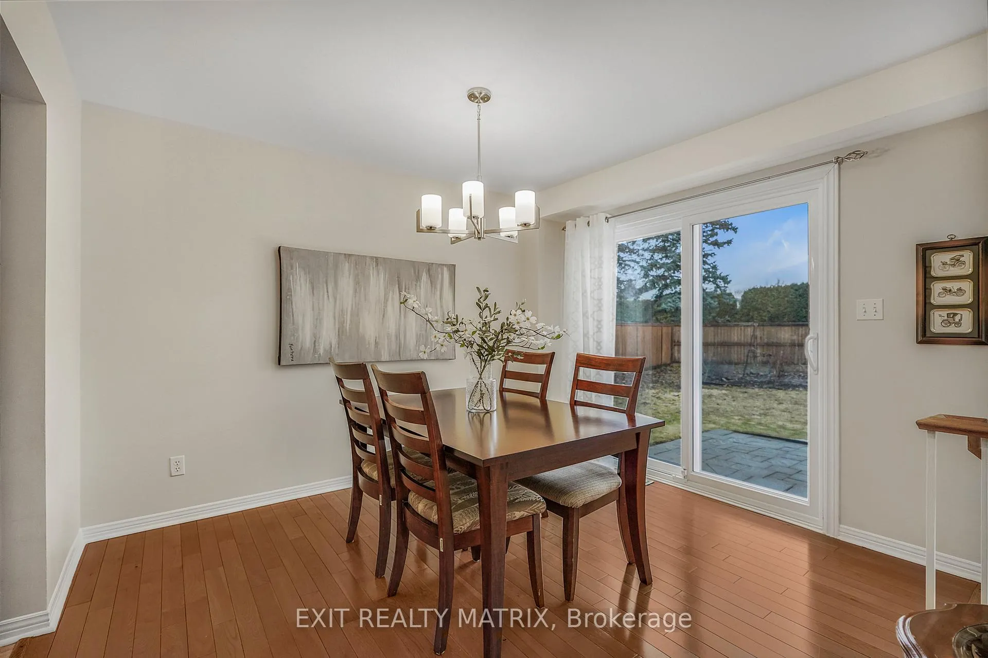 Photo 15 of 763 Clearcrest Crescent, Ottawa, Fallingbrook/Ridgemount — HOMEH