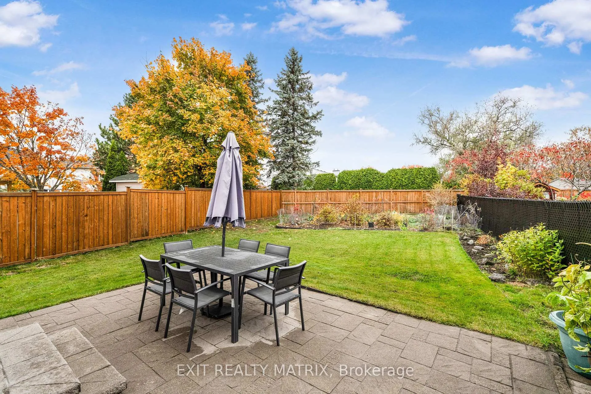 Photo 28 of 763 Clearcrest Crescent, Ottawa, Fallingbrook/Ridgemount — HOMEH