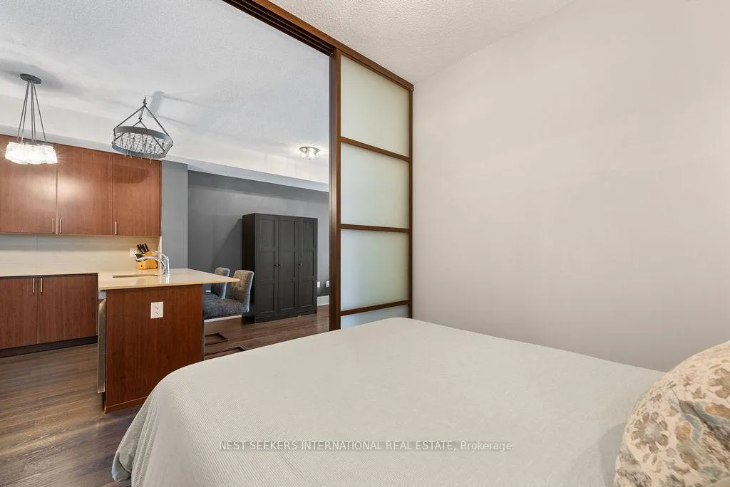 Photo 8 of Unit 621, 560 Front Street W, Toronto, Waterfront Communities — HOMEH