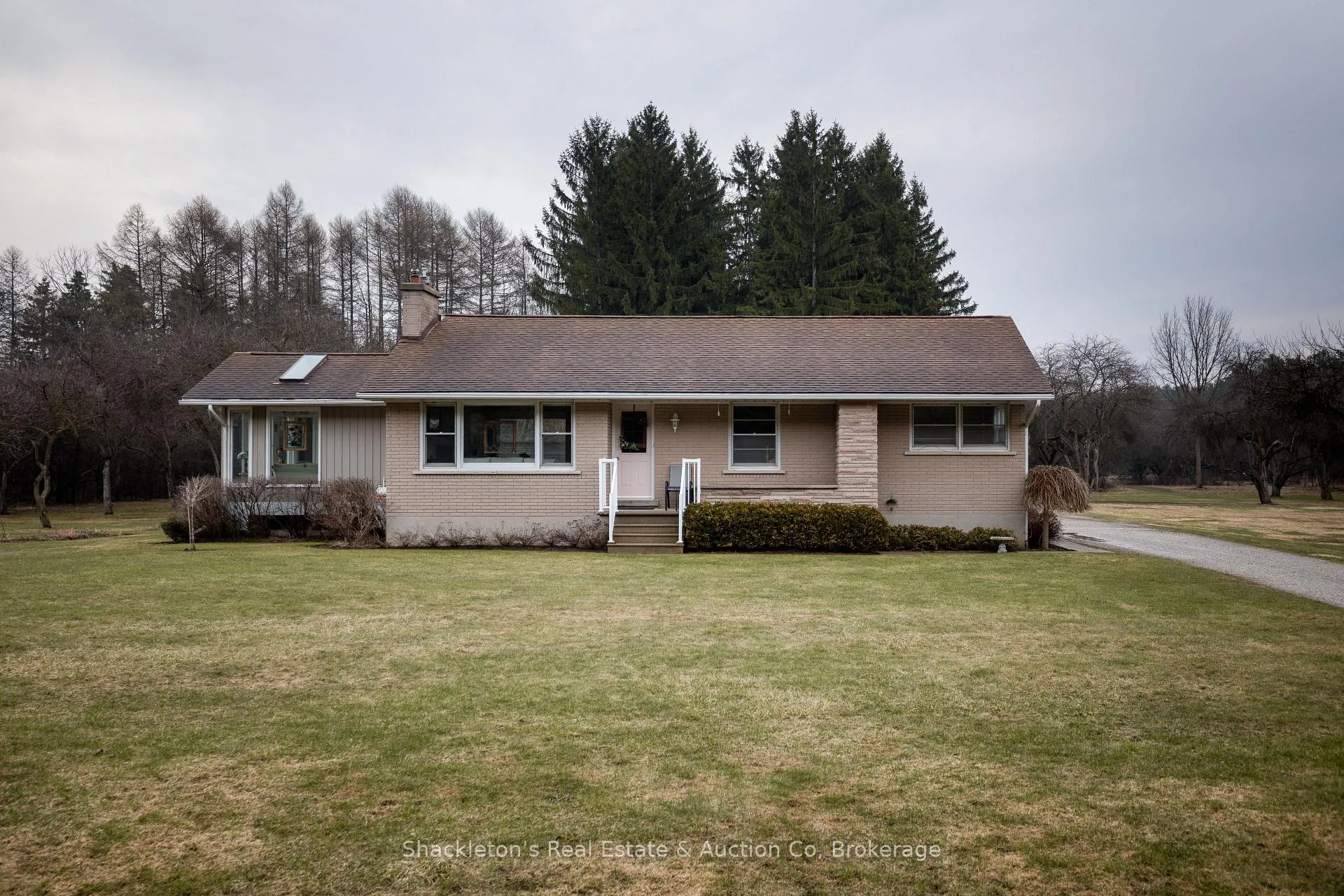 Photo 1 of 3943 Line 9, Perth South, Downie — HOMEH