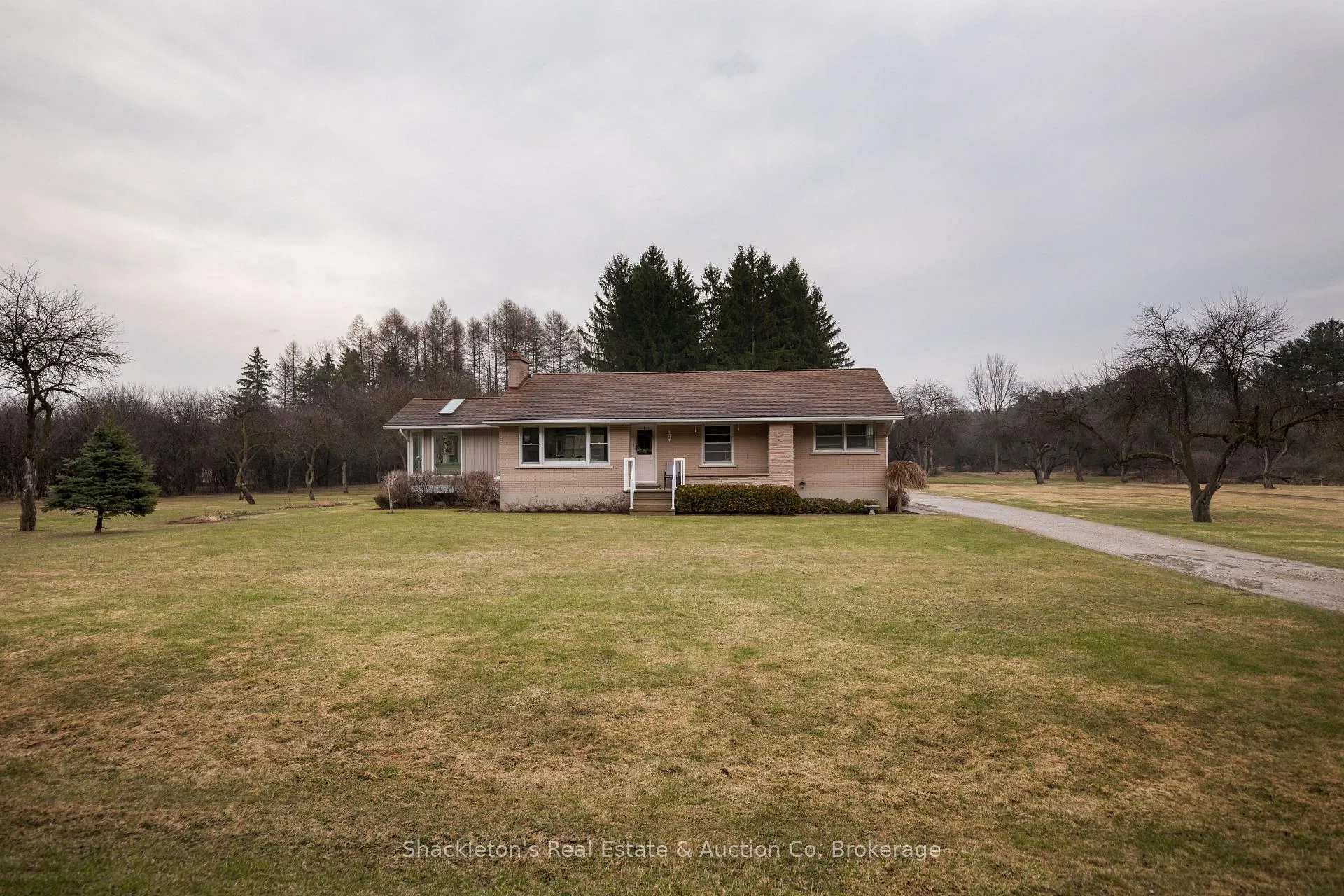 Photo 2 of 3943 Line 9, Perth South, Downie — HOMEH