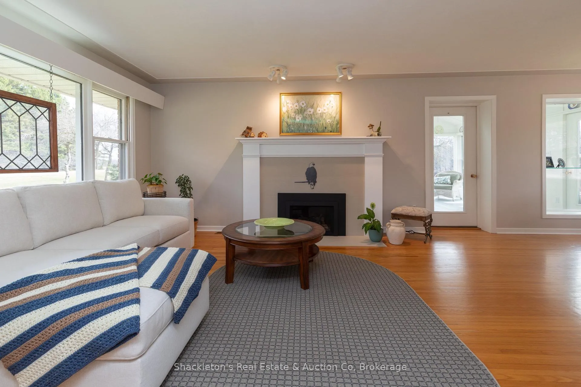 Photo 6 of 3943 Line 9, Perth South, Downie — HOMEH