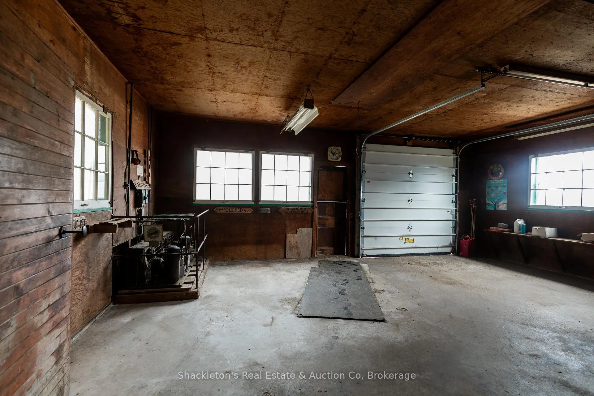 Photo 29 of 3943 Line 9, Perth South, Downie — HOMEH