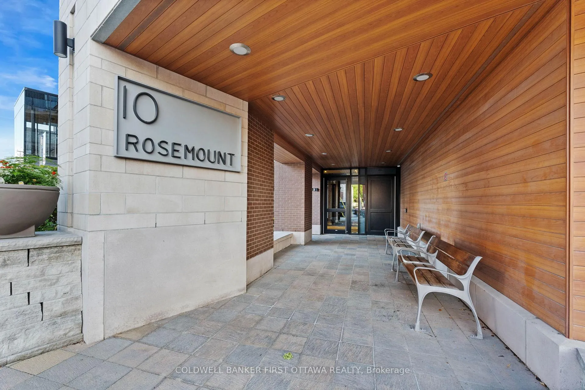 Photo 1 of Unit 303, 10 Rosemount Avenue, Ottawa, Hintonburg — HOMEH