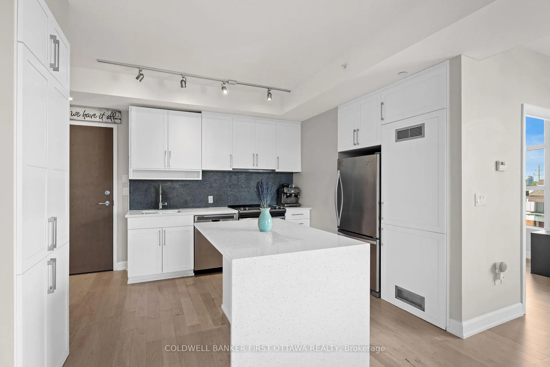 Photo 11 of Unit 303, 10 Rosemount Avenue, Ottawa, Hintonburg — HOMEH