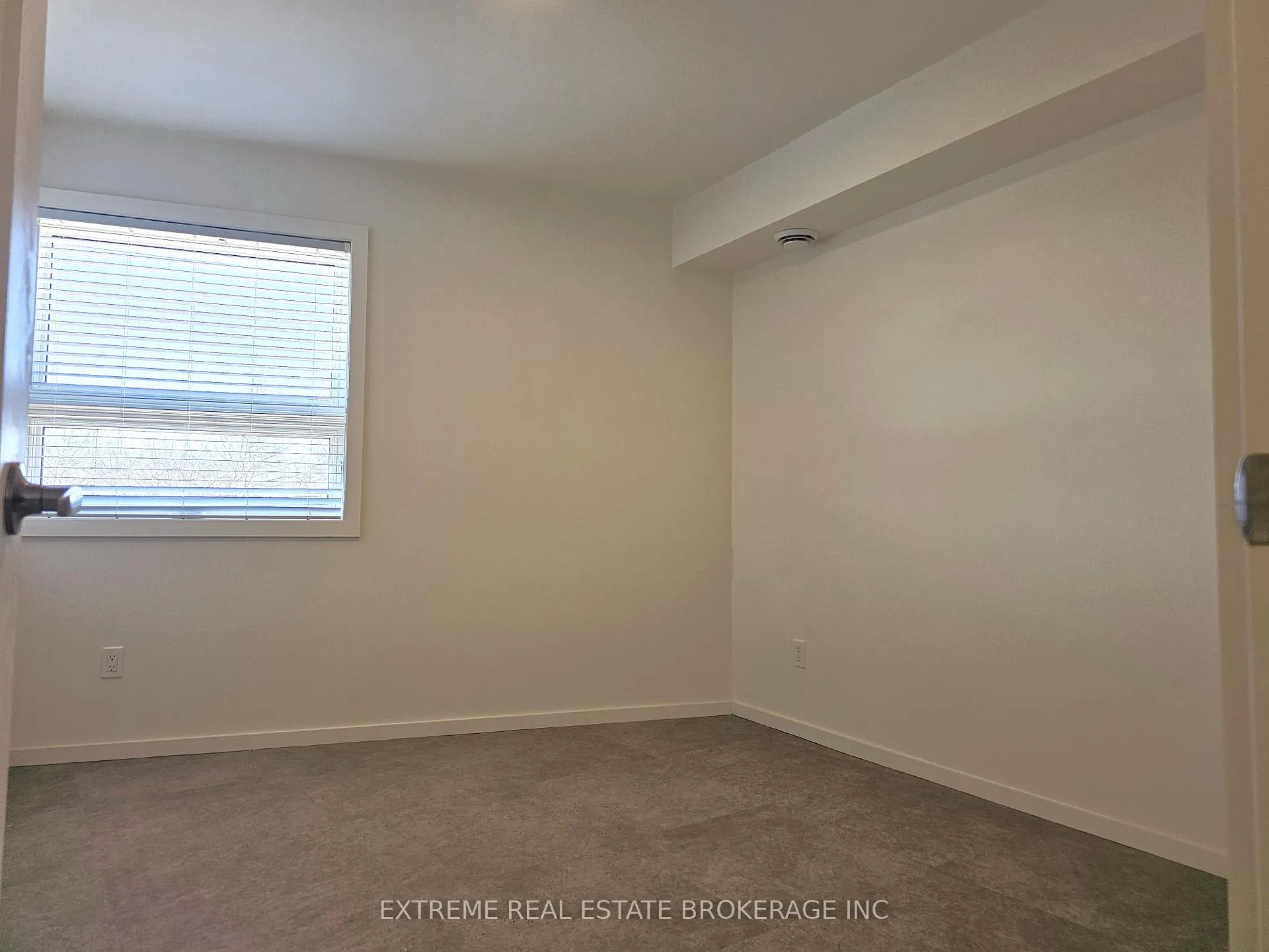 Photo 8 of Unit 3, 89 Sixth Street, Welland, Lincoln/Crowland — HOMEH