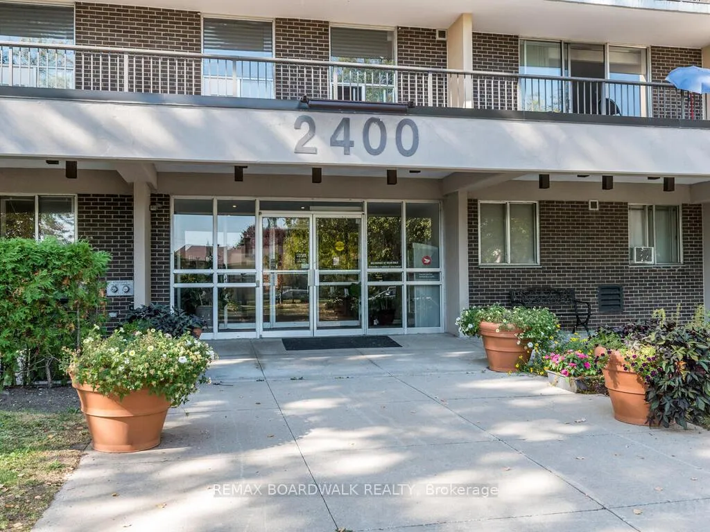 Photo 3 of Unit 709, 2400 Virginia Drive, Ottawa, Guildwood Estates - Urbandale Acres — HOMEH