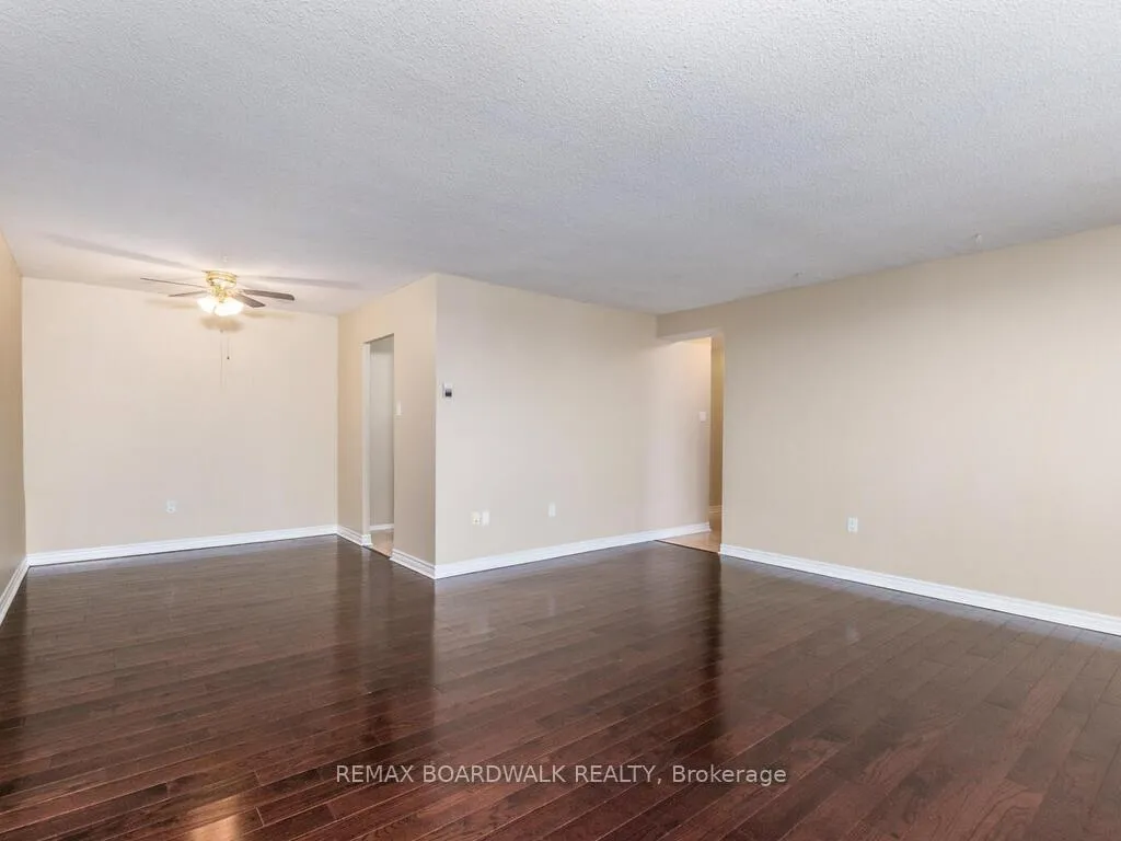 Photo 9 of Unit 709, 2400 Virginia Drive, Ottawa, Guildwood Estates - Urbandale Acres — HOMEH