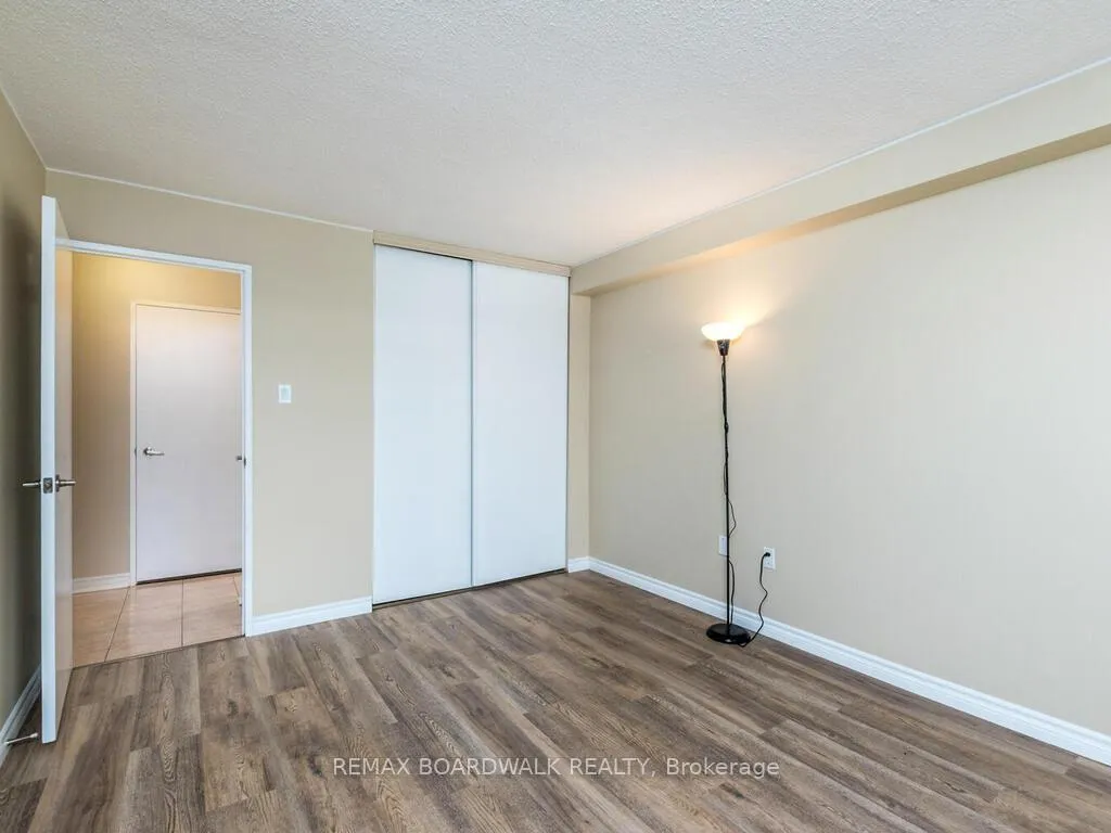 Photo 20 of Unit 709, 2400 Virginia Drive, Ottawa, Guildwood Estates - Urbandale Acres — HOMEH