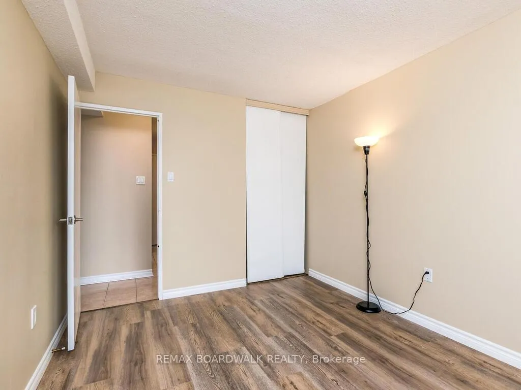 Photo 22 of Unit 709, 2400 Virginia Drive, Ottawa, Guildwood Estates - Urbandale Acres — HOMEH