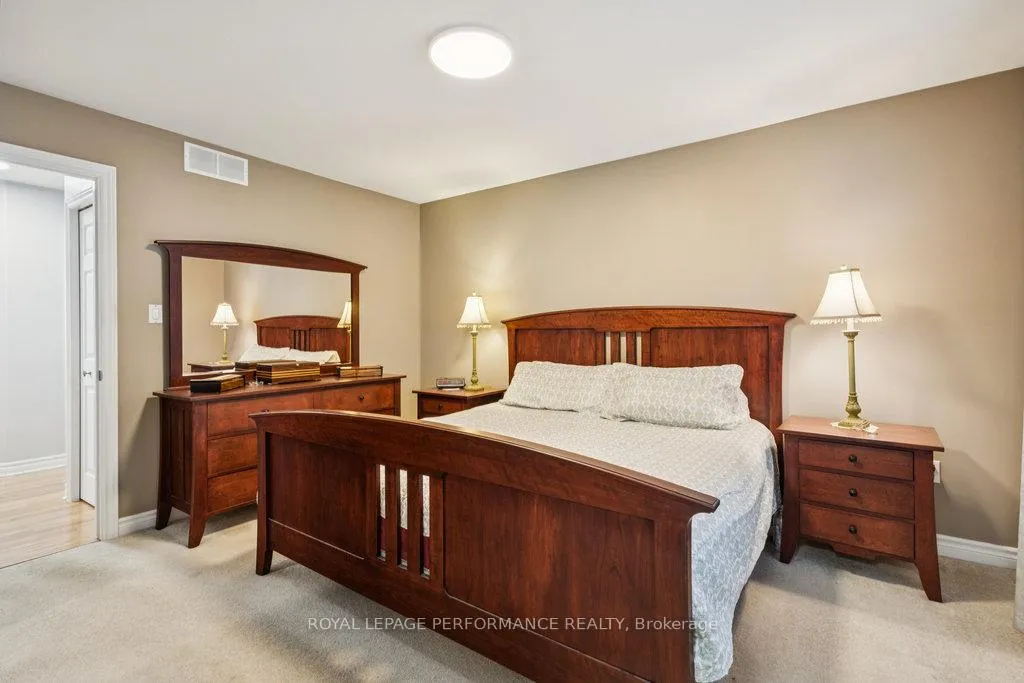 Photo 13 of 7051 Donwel Drive, Ottawa, Greely — HOMEH