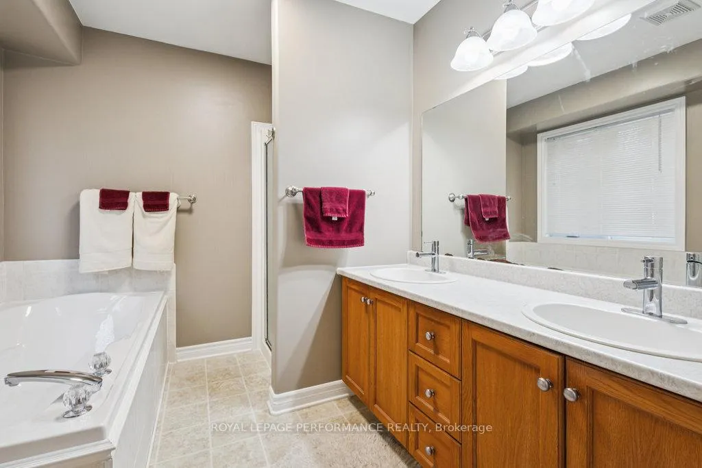 Photo 15 of 7051 Donwel Drive, Ottawa, Greely — HOMEH