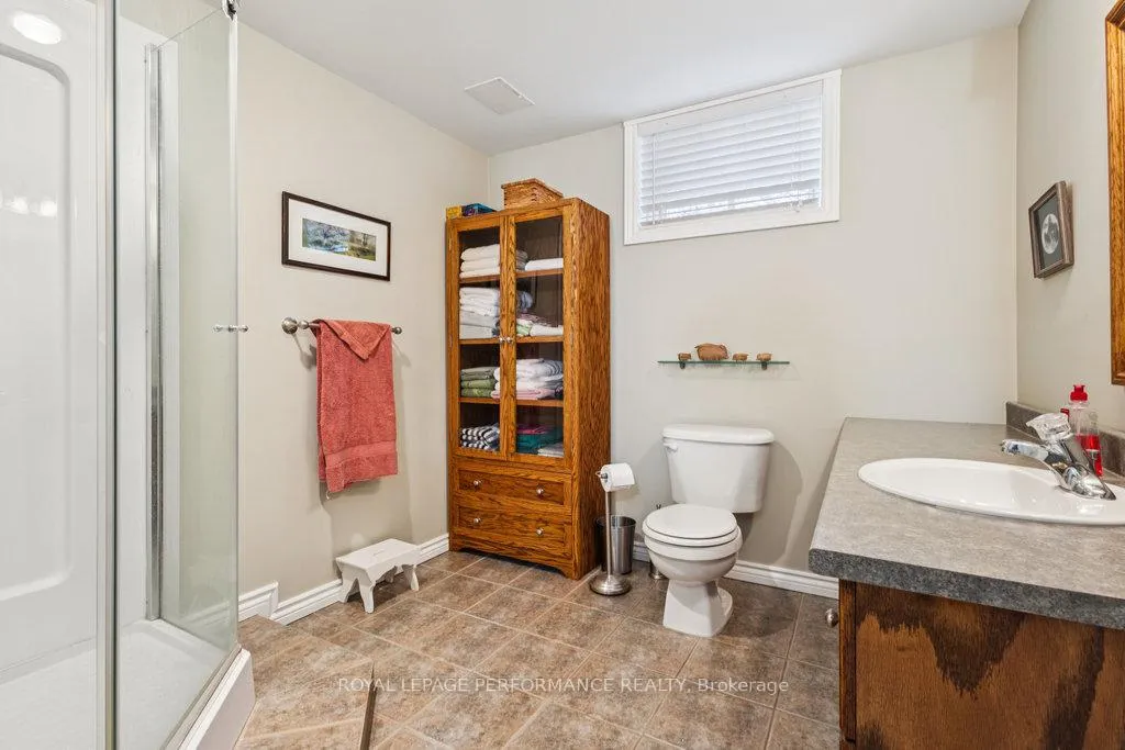 Photo 27 of 7051 Donwel Drive, Ottawa, Greely — HOMEH