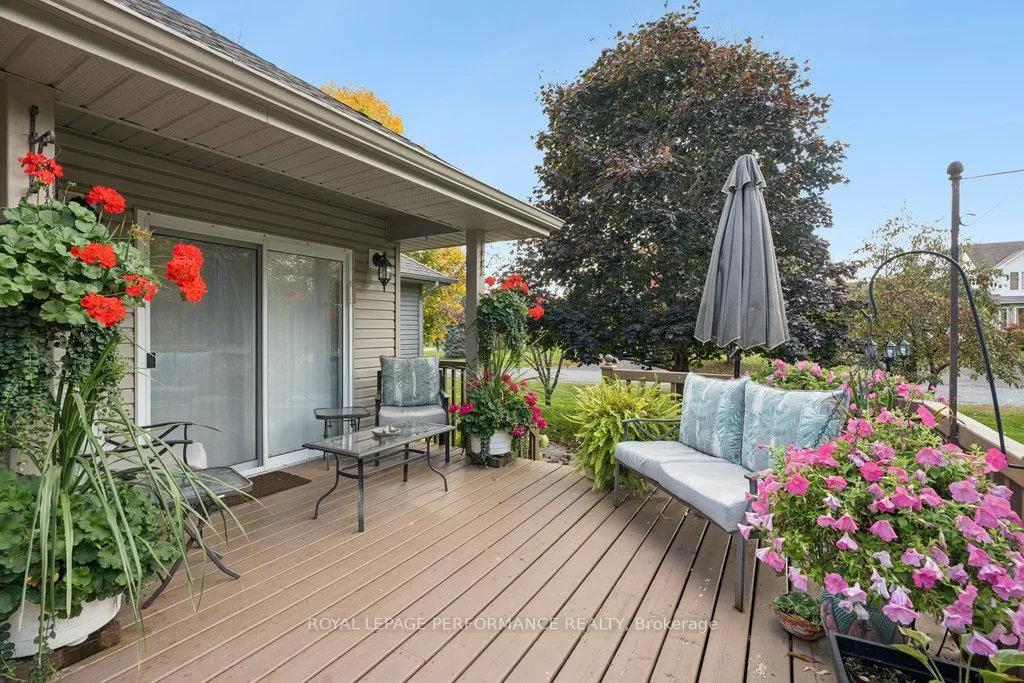 Photo 35 of 7051 Donwel Drive, Ottawa, Greely — HOMEH