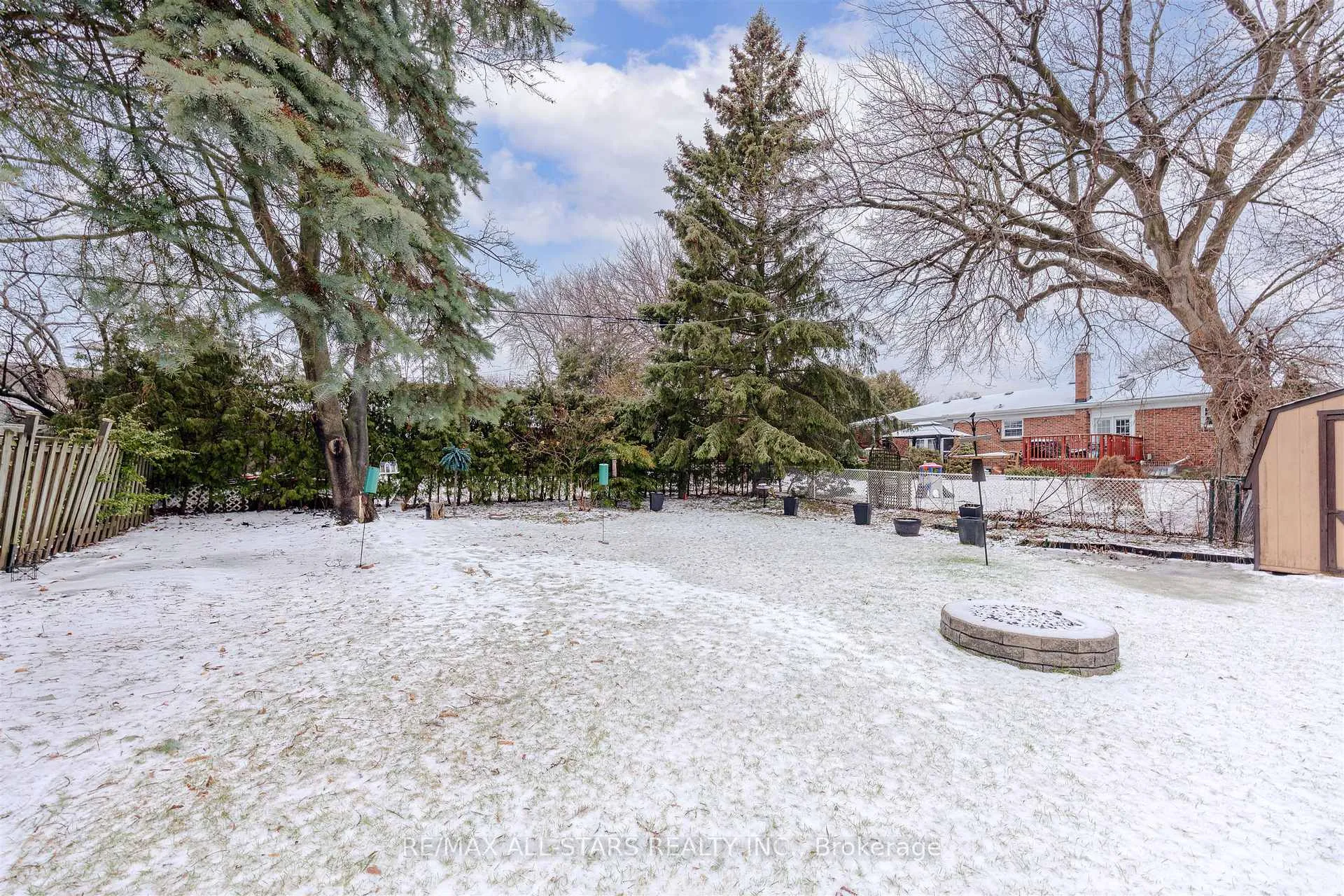 Photo 3 of 872 Law Street, Oshawa, Centennial — HOMEH