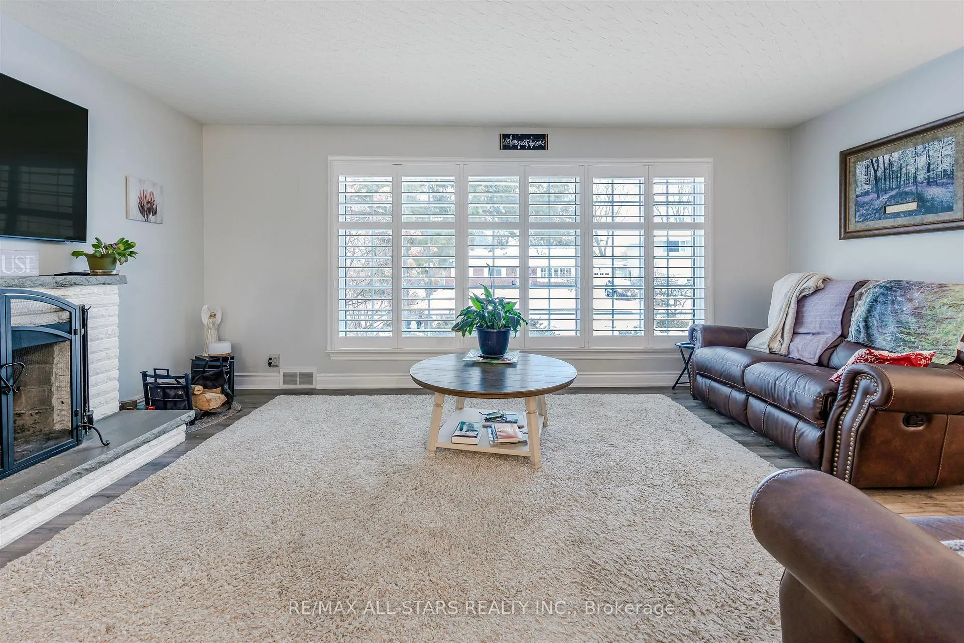 Photo 36 of 872 Law Street, Oshawa, Centennial — HOMEH