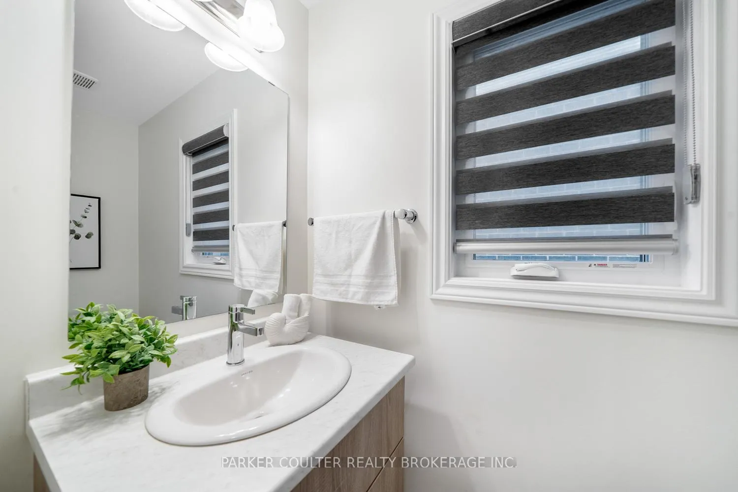 Photo 15 of 110 Shepherd Drive, Barrie, Painswick South — HOMEH
