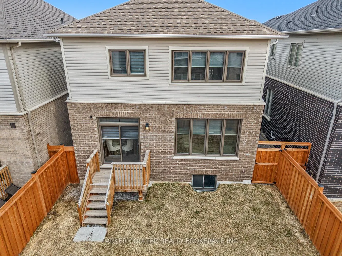 Photo 33 of 110 Shepherd Drive, Barrie, Painswick South — HOMEH