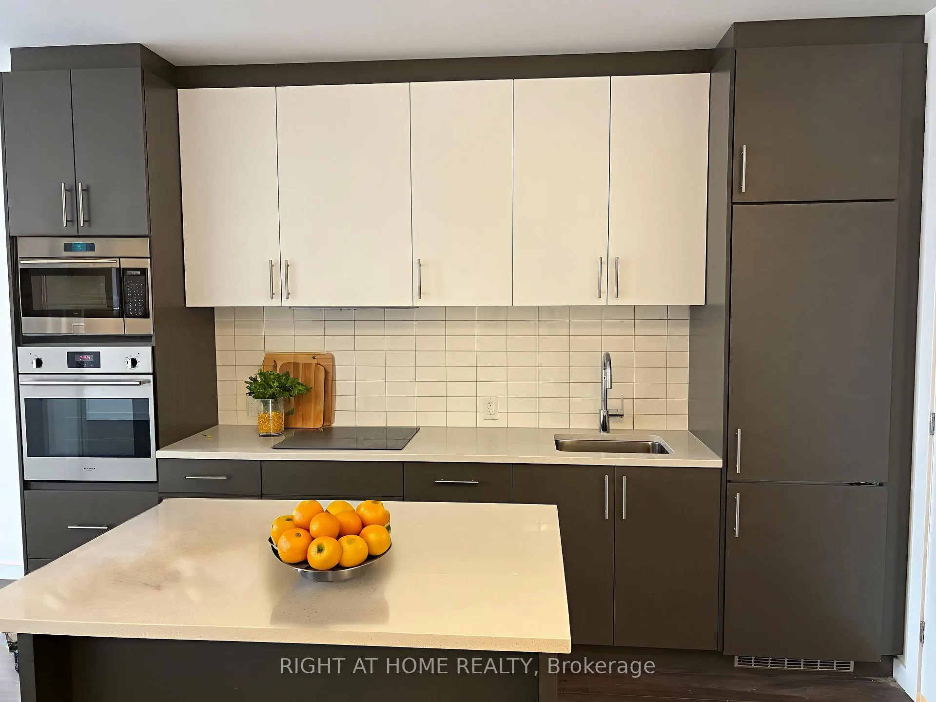 Photo 2 of Unit 1103, 181 King Street S, Kitchener — HOMEH