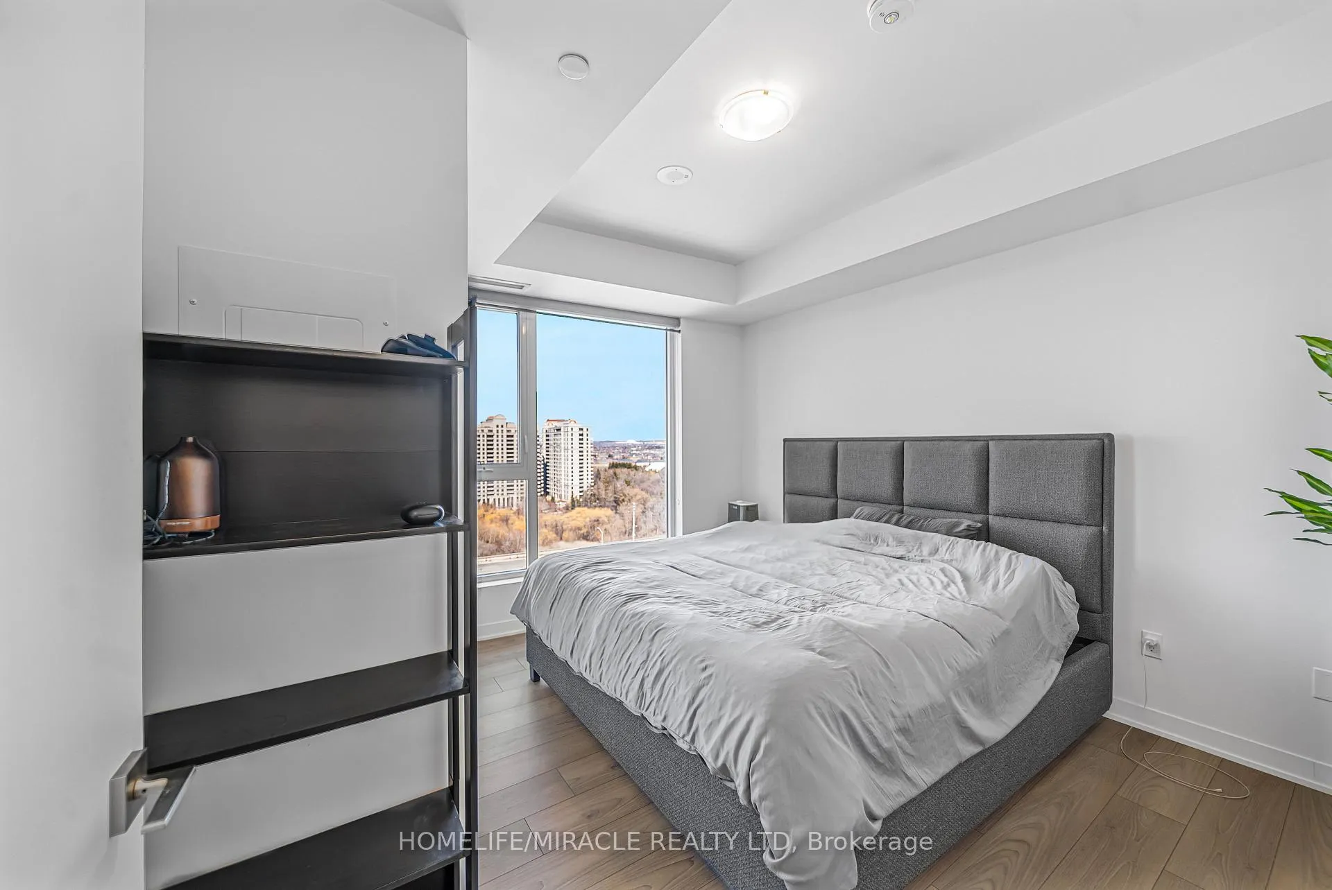 Photo 32 of Unit 1303, 474 Caldari Road, Vaughan, Concord — HOMEH