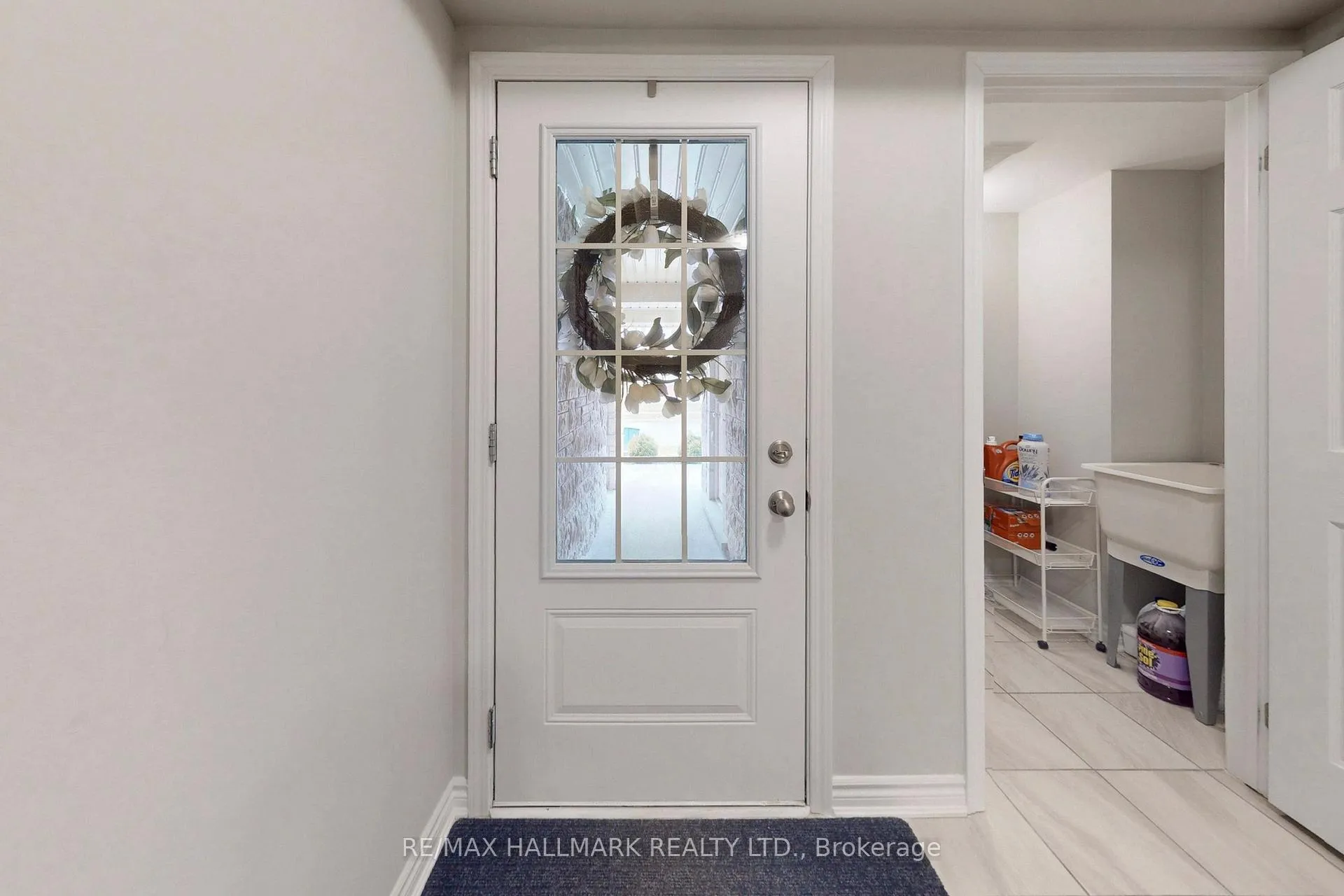 Photo 6 of 2421 Fall Harvest Crescent, Pickering, Rural Pickering — HOMEH