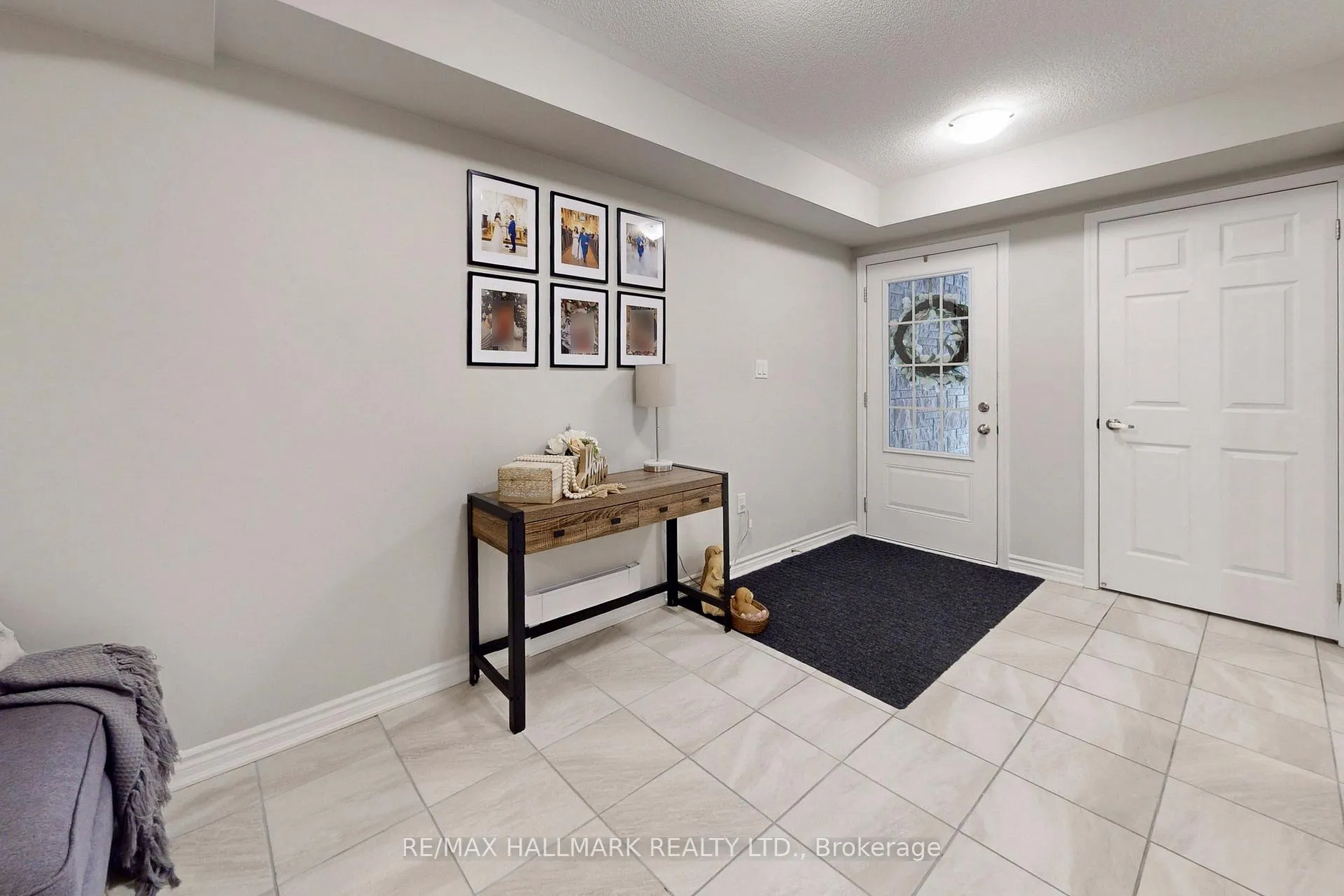 Photo 9 of 2421 Fall Harvest Crescent, Pickering, Rural Pickering — HOMEH