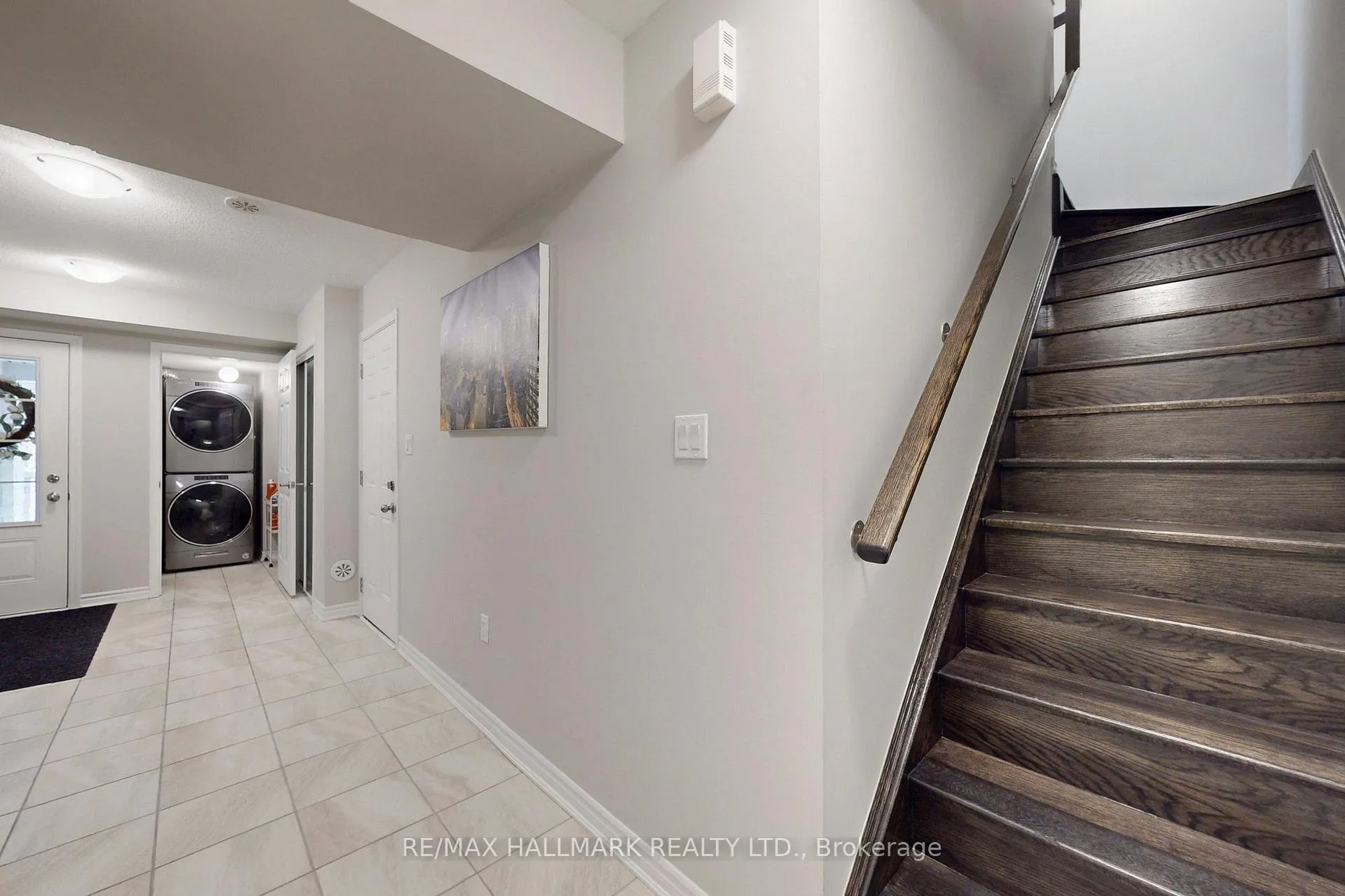 Photo 13 of 2421 Fall Harvest Crescent, Pickering, Rural Pickering — HOMEH