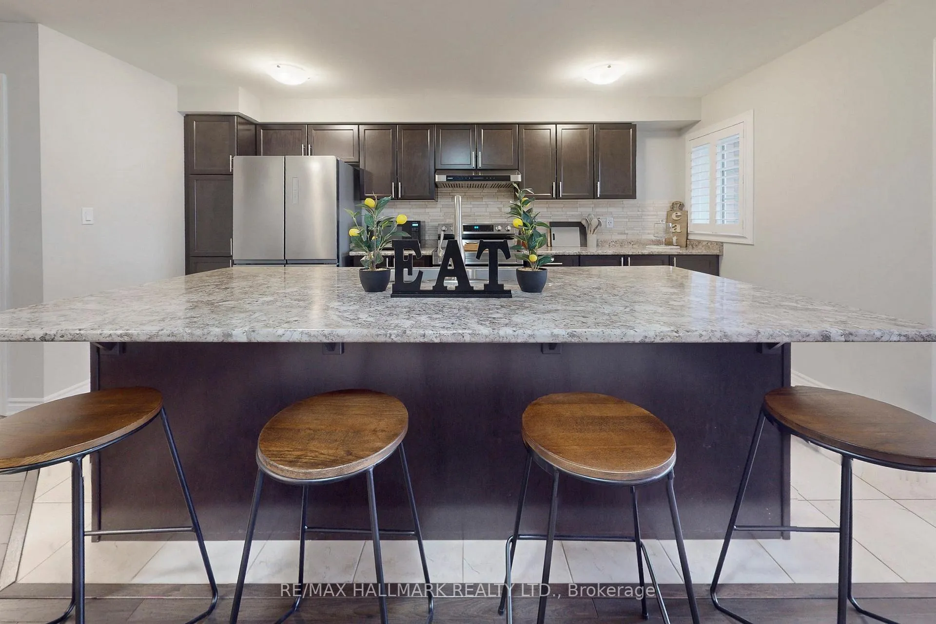 Photo 24 of 2421 Fall Harvest Crescent, Pickering, Rural Pickering — HOMEH