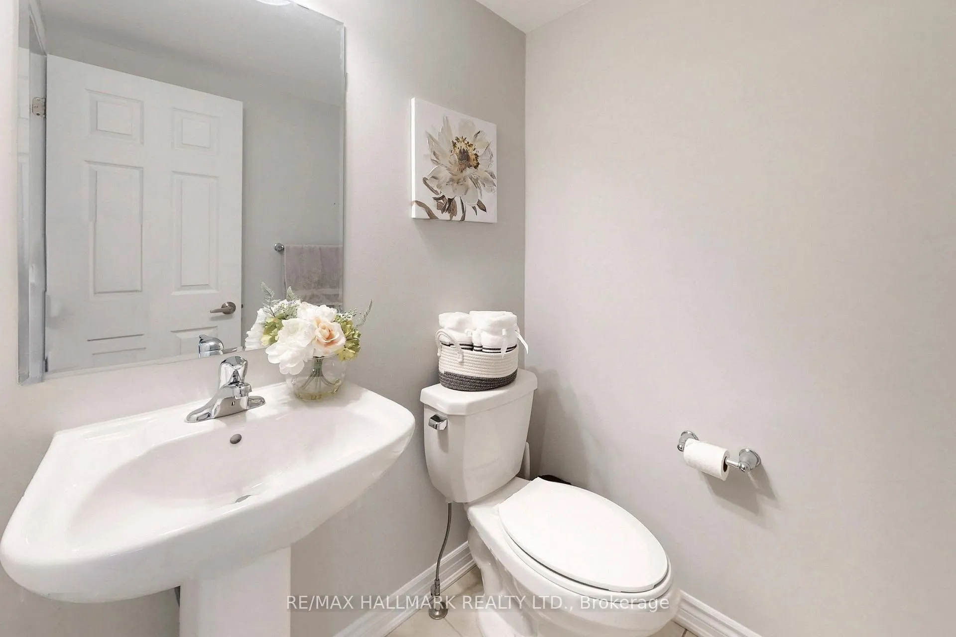Photo 31 of 2421 Fall Harvest Crescent, Pickering, Rural Pickering — HOMEH