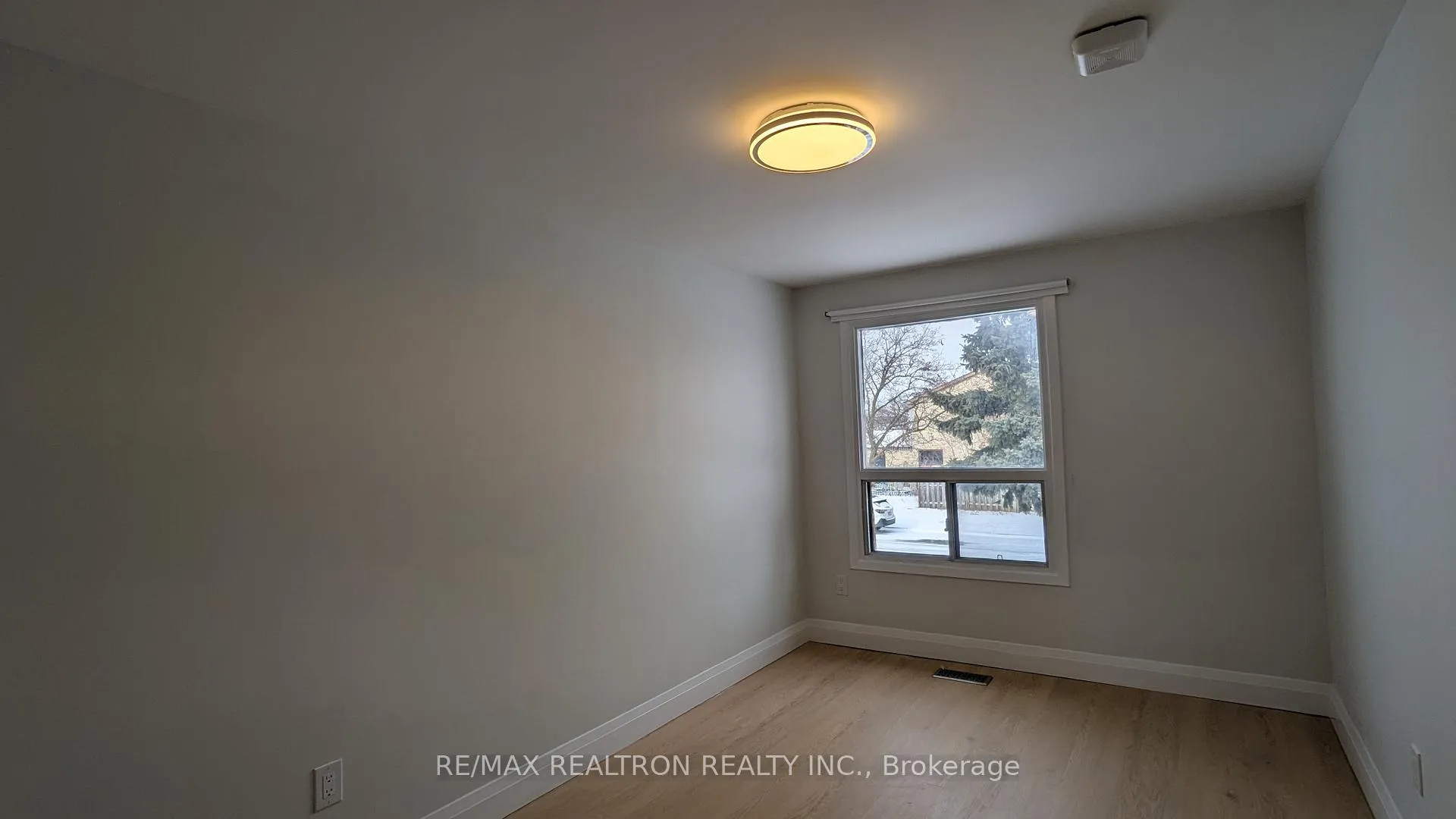 Photo 21 of Unit Upper, 69 Bedale Crescent, Markham, Milliken Mills West — HOMEH